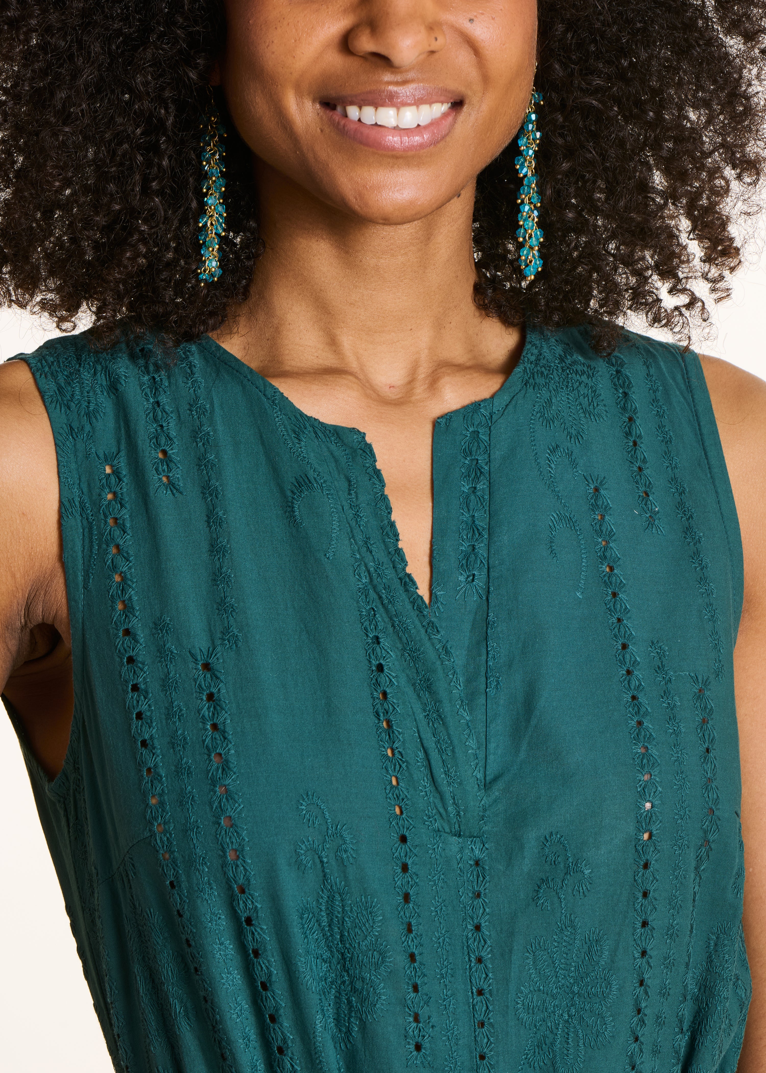 la-f-e-marabout-e-vlomee-overall-gr-n-broderie-weites-bein image 4