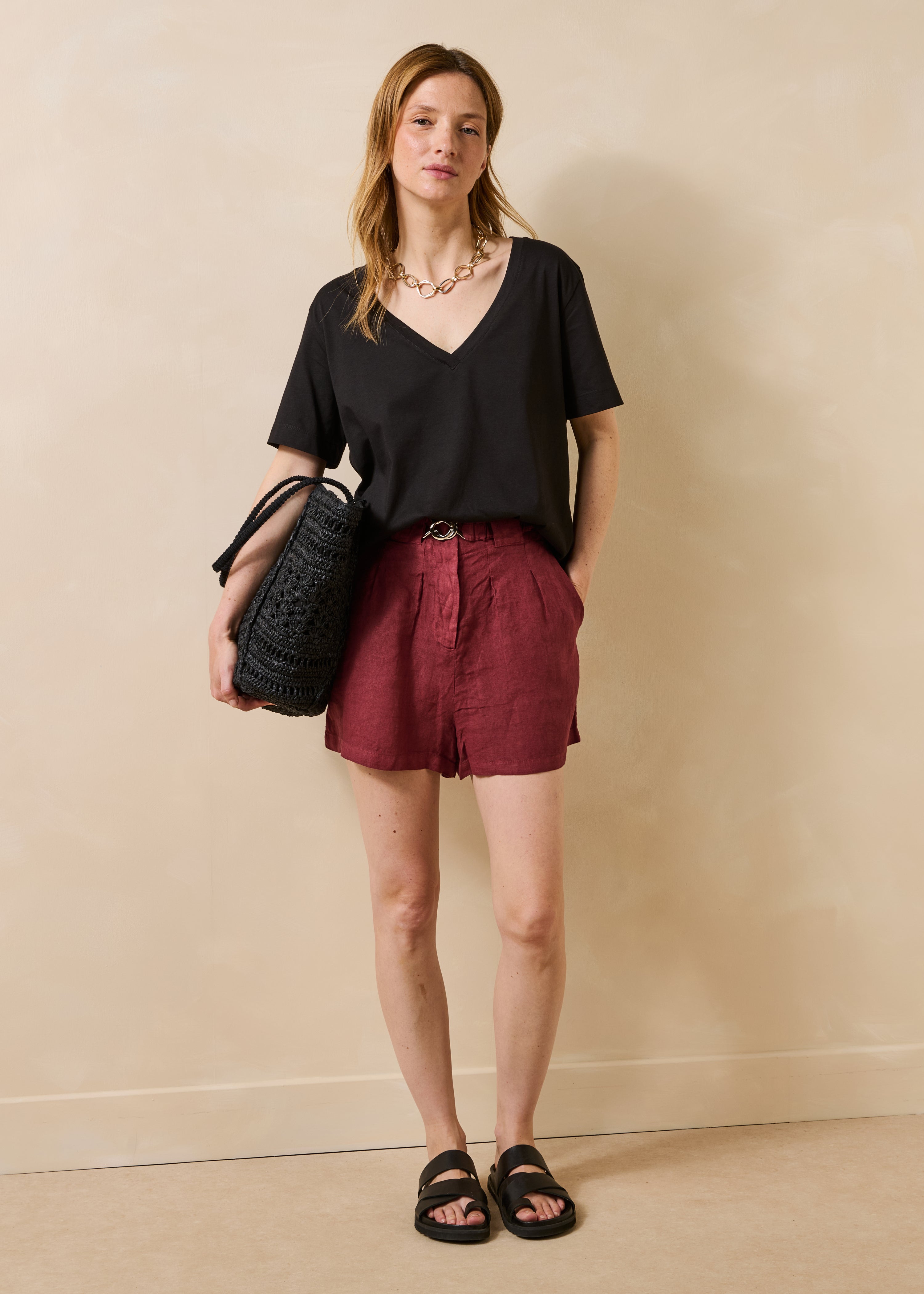 la-f-e-marabout-e-t-shirt-schwarz-oversize-bio-baumwolle-v-ausschnitt image 2