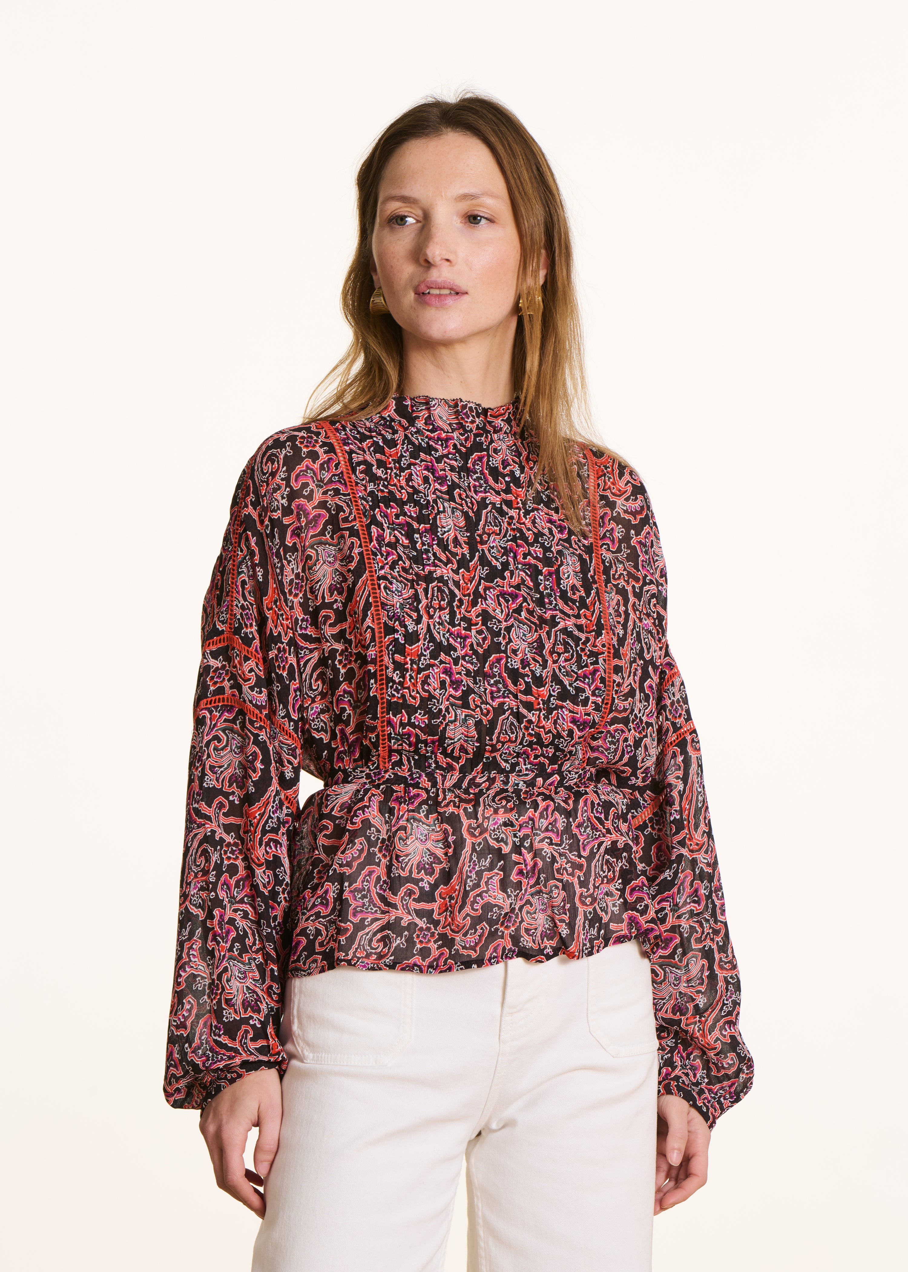 la-f-e-marabout-e-fiz-bluse-schwarz-floral-langarm image 2