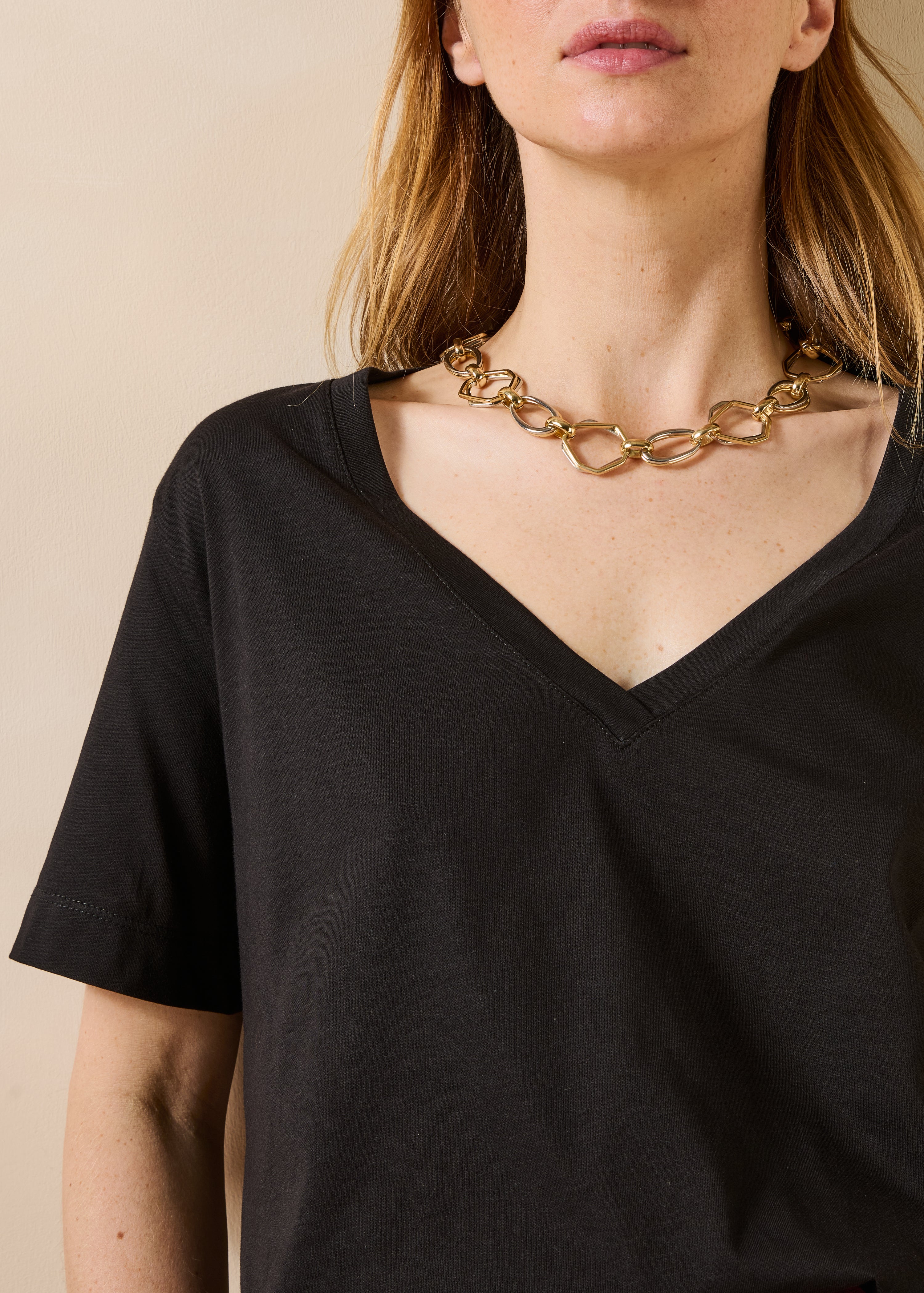 la-f-e-marabout-e-t-shirt-schwarz-oversize-bio-baumwolle-v-ausschnitt image 5