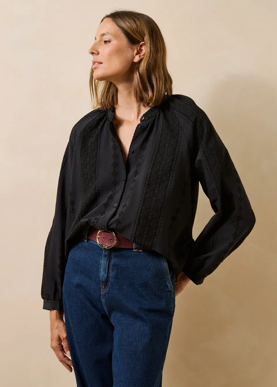 la-f-e-marabout-e-elvia-bluse-schwarz-ethno-jacquard image 1