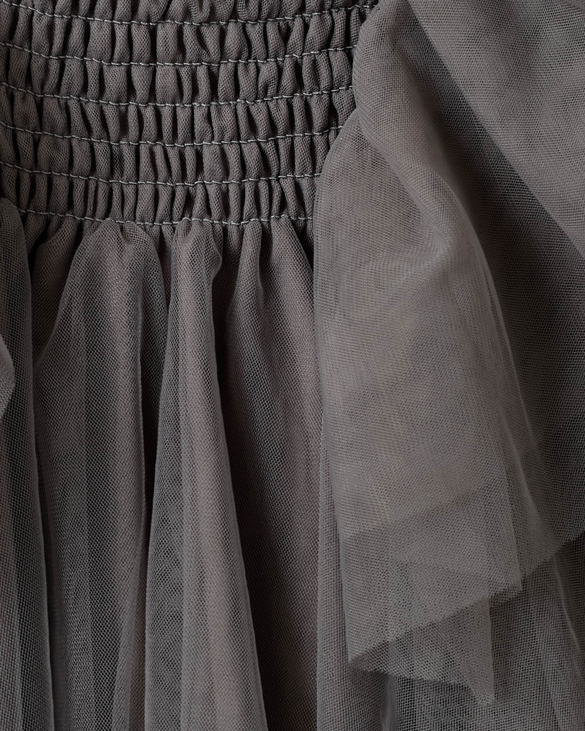 sofie-schnoor-kids-millekb-kleid-grau-mesh-zweilagig image 3