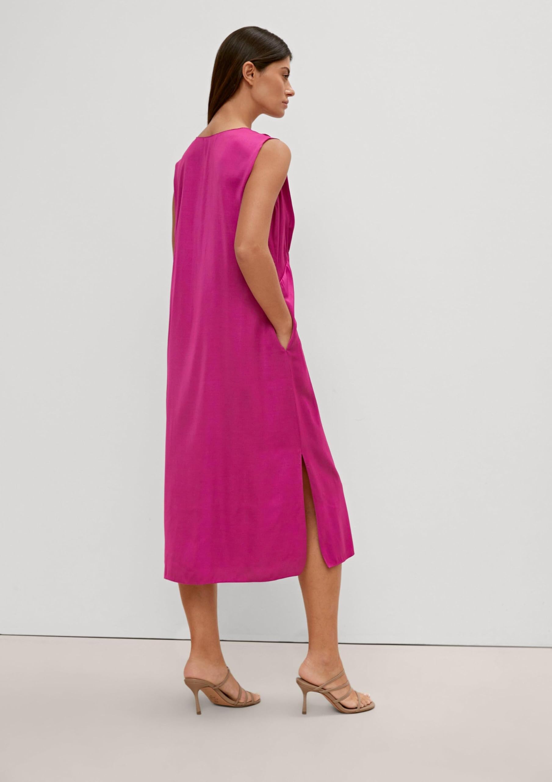 comma-dresses-kleid-kurz-damen-rmellos-l-ssig image 8