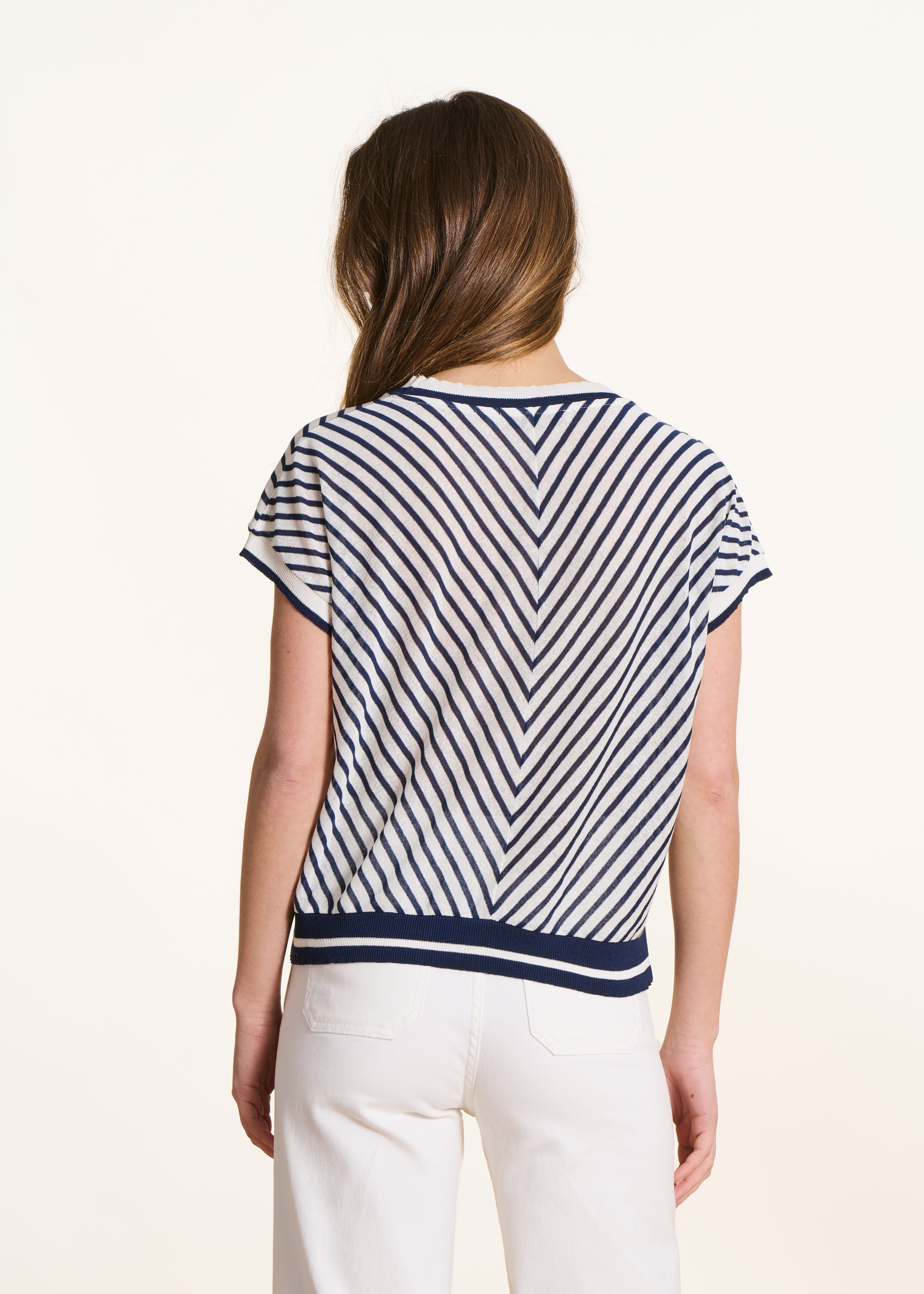 la-f-e-marabout-e-pulls-feliz-kurzer-pullover-ecru-blau image 3