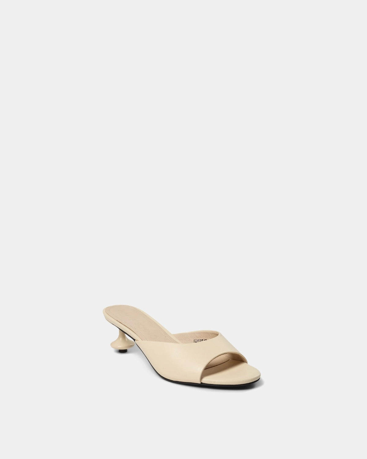 sofie-schnoor-women-charlysw-pumps-off-white-leder-5-cm image 2