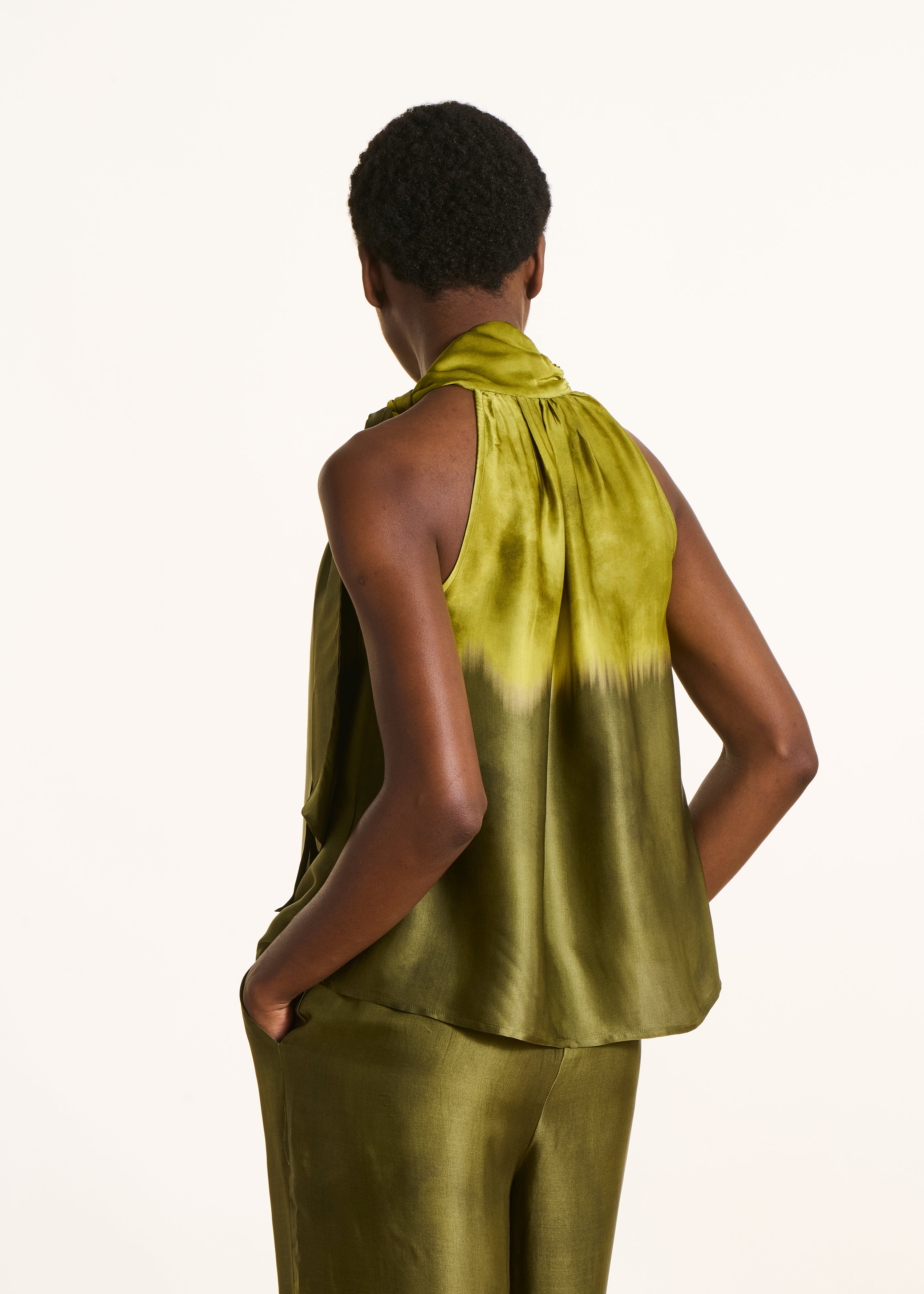 la-f-e-marabout-e-folino-top-gr-n-tie-dye-satin image 3