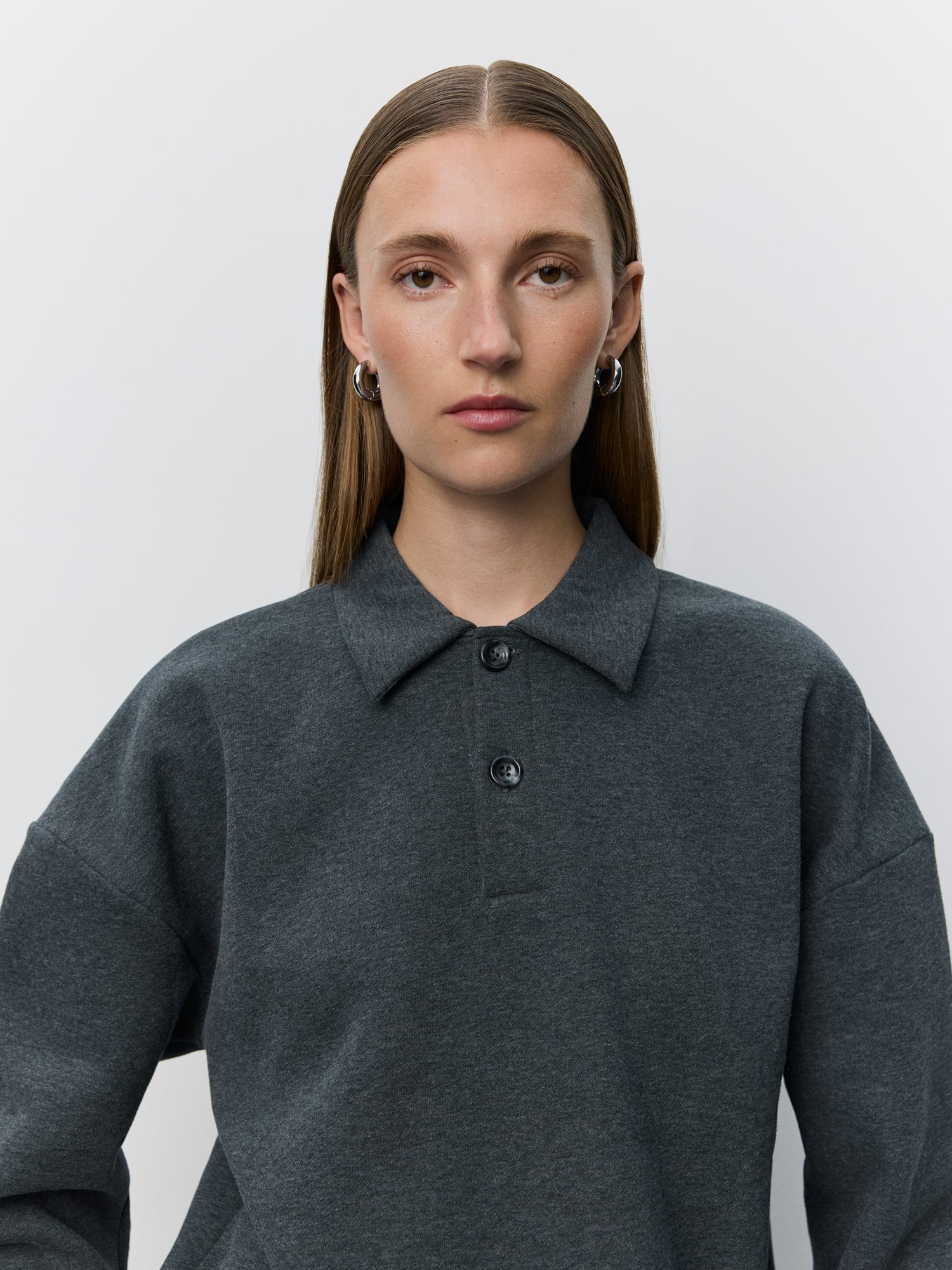 sofie-schnoor-women-lumesw-polo-sweatshirt-grau-relaxed image 5