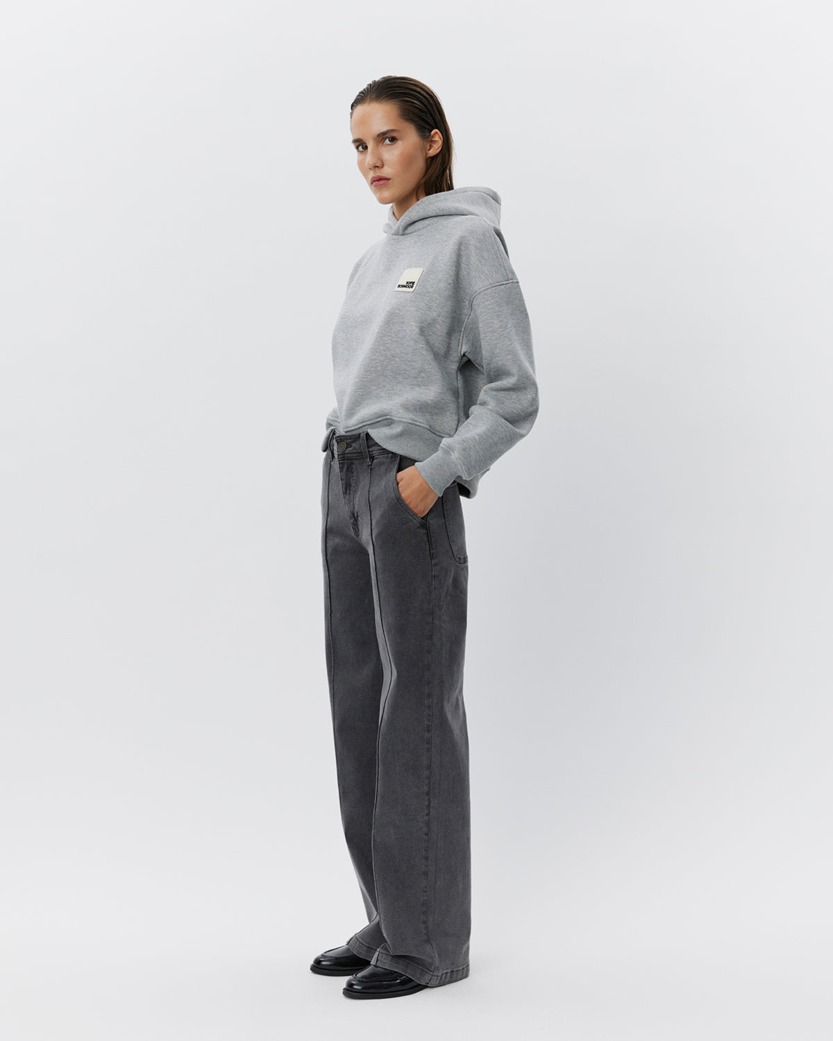 sofie-schnoor-women-carisw-mid-jeans-grey-denim-stretch image 3