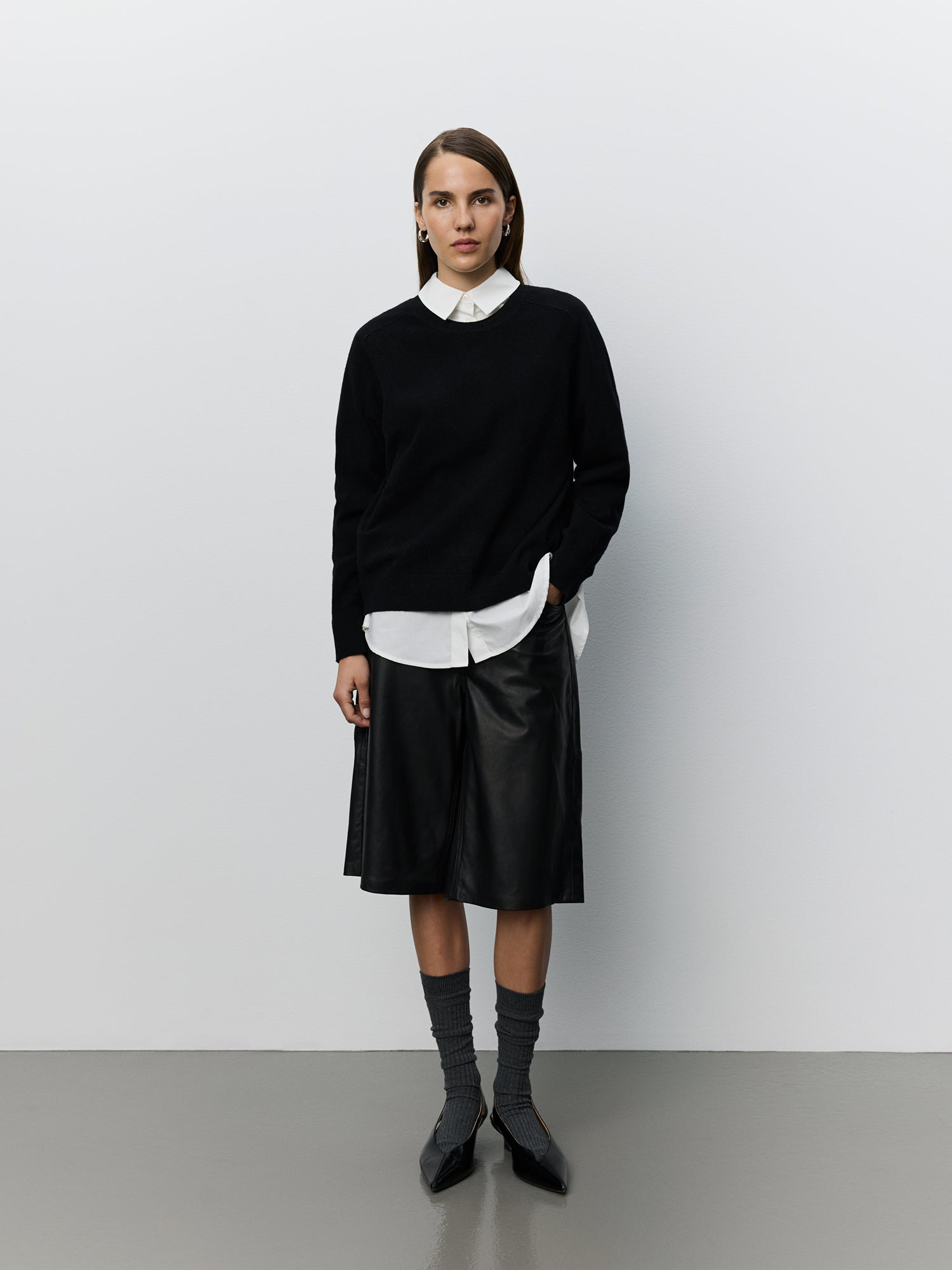 sofie-schnoor-women-deliasw-pullover-schwarz-wolle image 2
