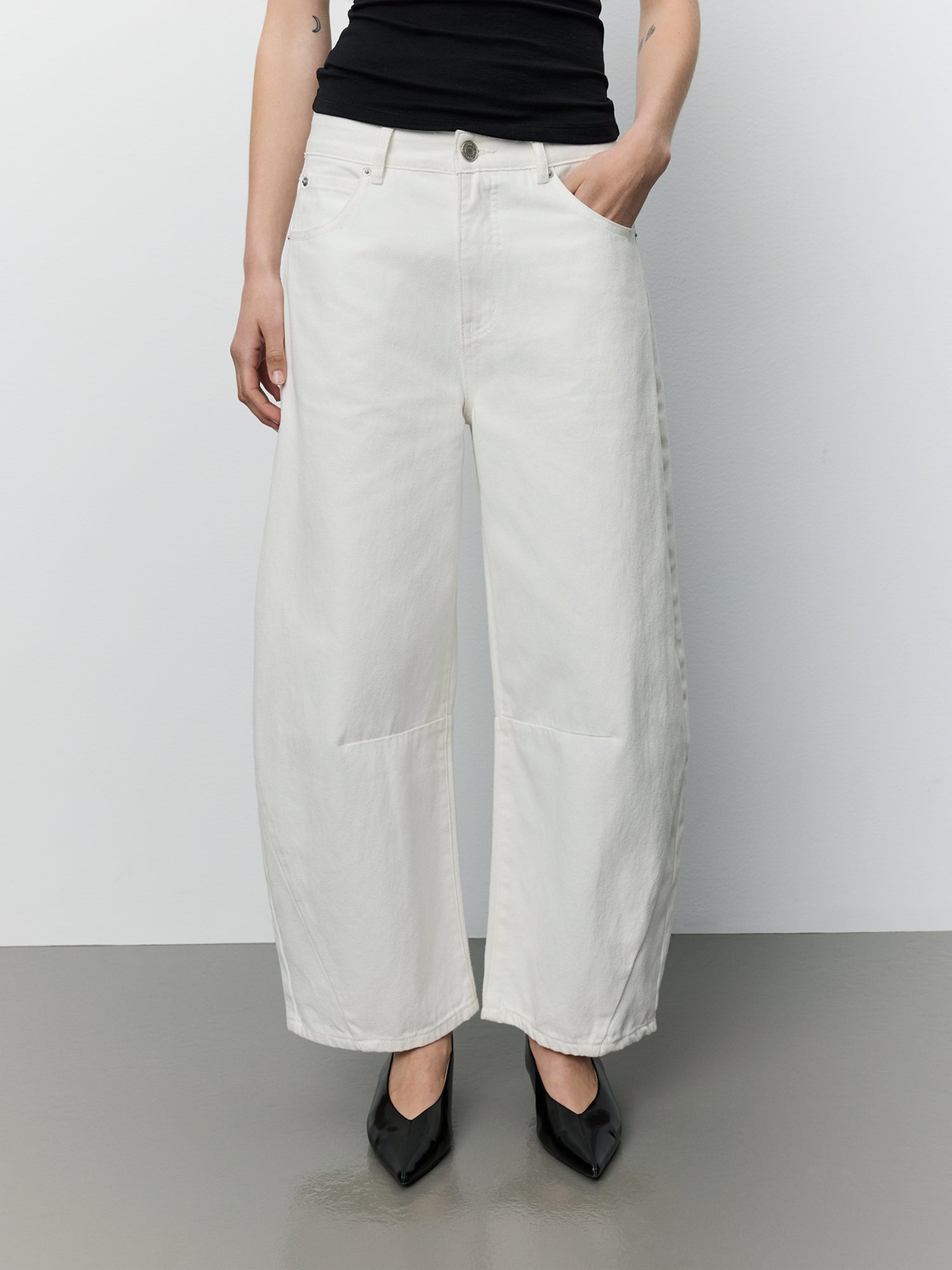 sofie-schnoor-tomarsw-jeans-off-white-barrel-fit-baumwolle image 5