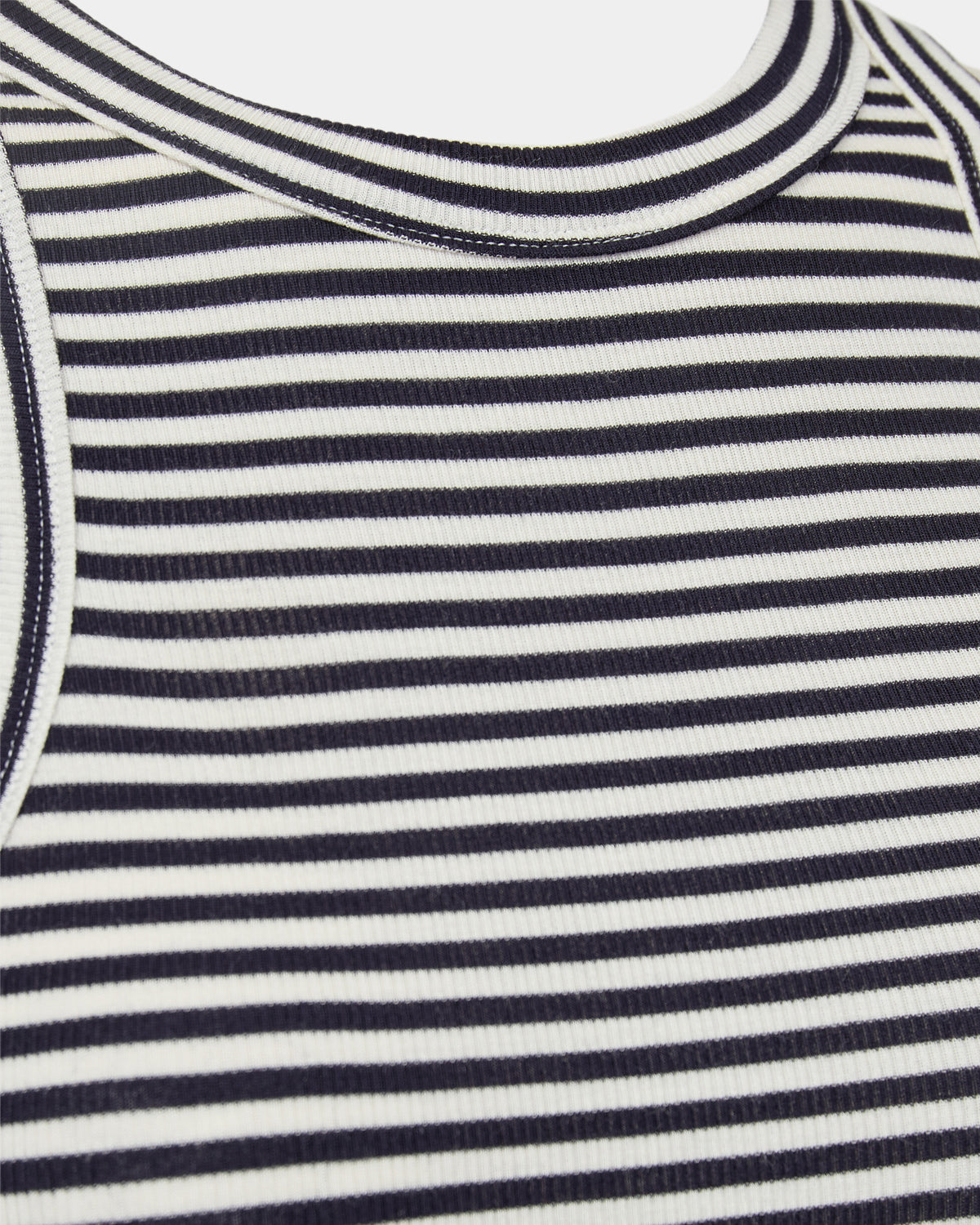 sofie-schnoor-julliesw-top-navy-gestreift-viskose image 5