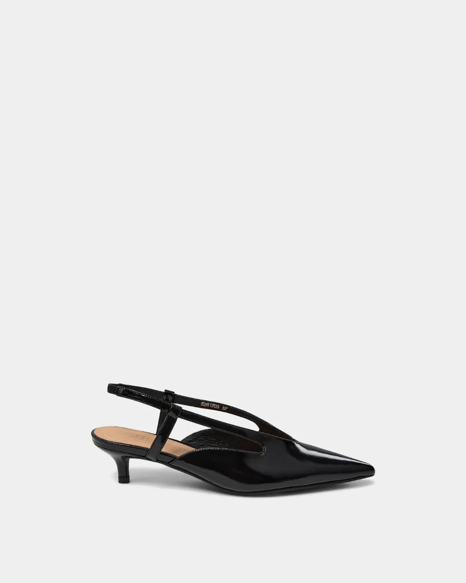 sofie-schnoor-women-rillsw-slingback-pumps-schwarz-lackleder image 1
