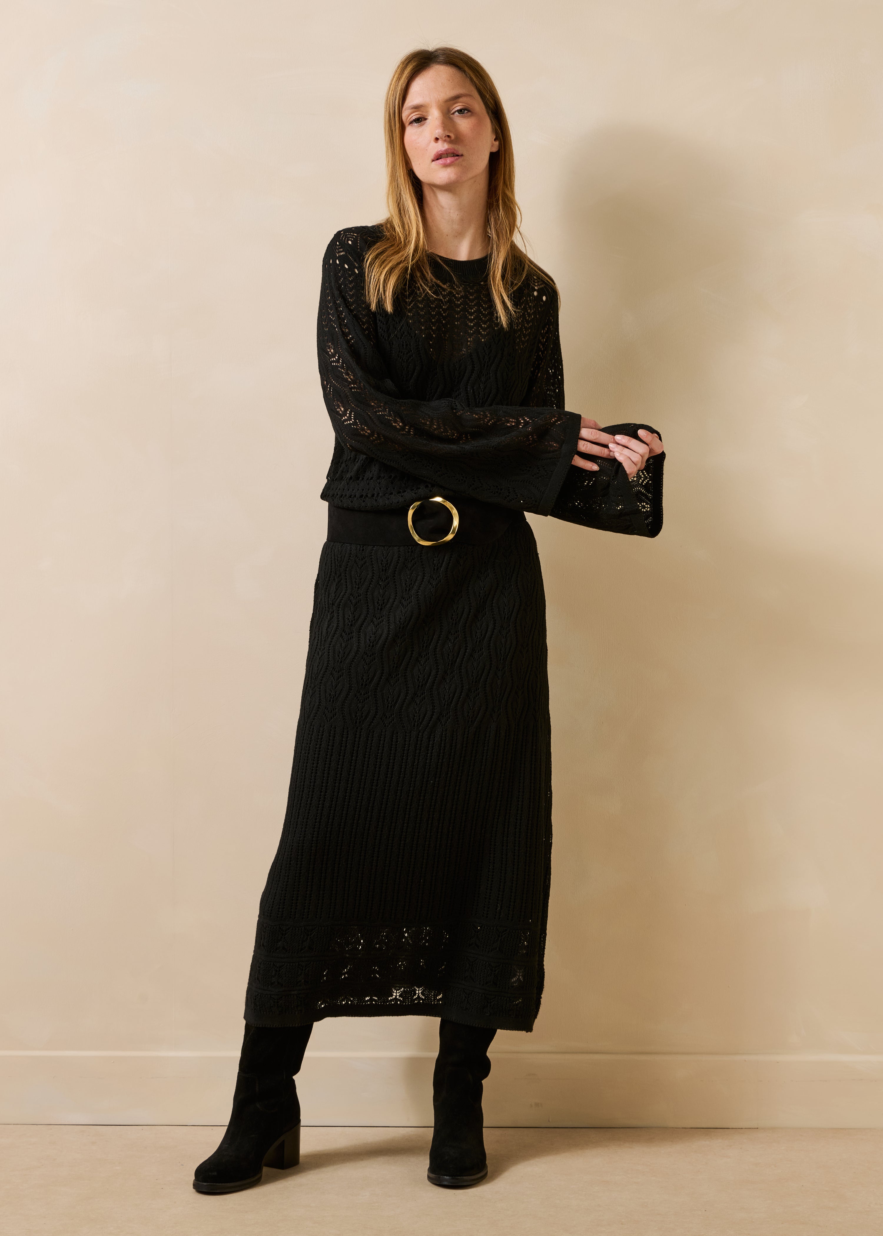 la-f-e-marabout-e-galia-midikleid-schwarz-lochstrick image 1