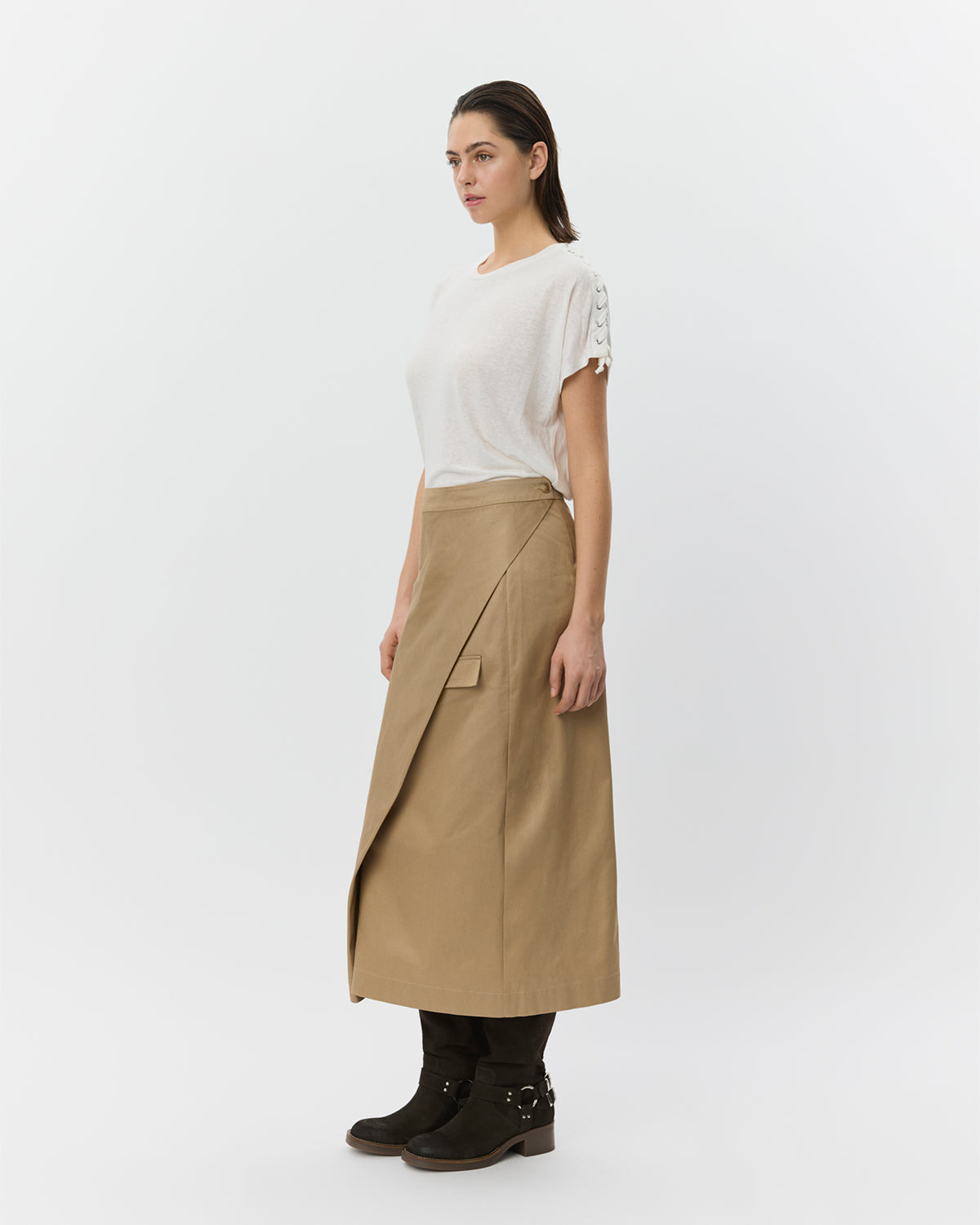 sofie-schnoor-women-aleidsw-t-shirt-s261165-offwhite-leinenmix image 3
