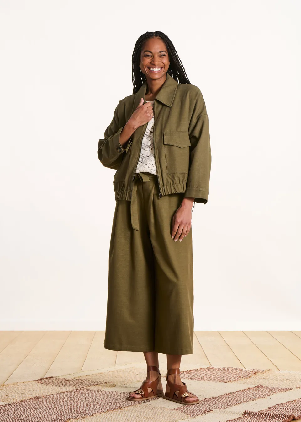 la-f-e-marabout-e-blouson-kaki-jacke-hemdkragen-lyocell image 1