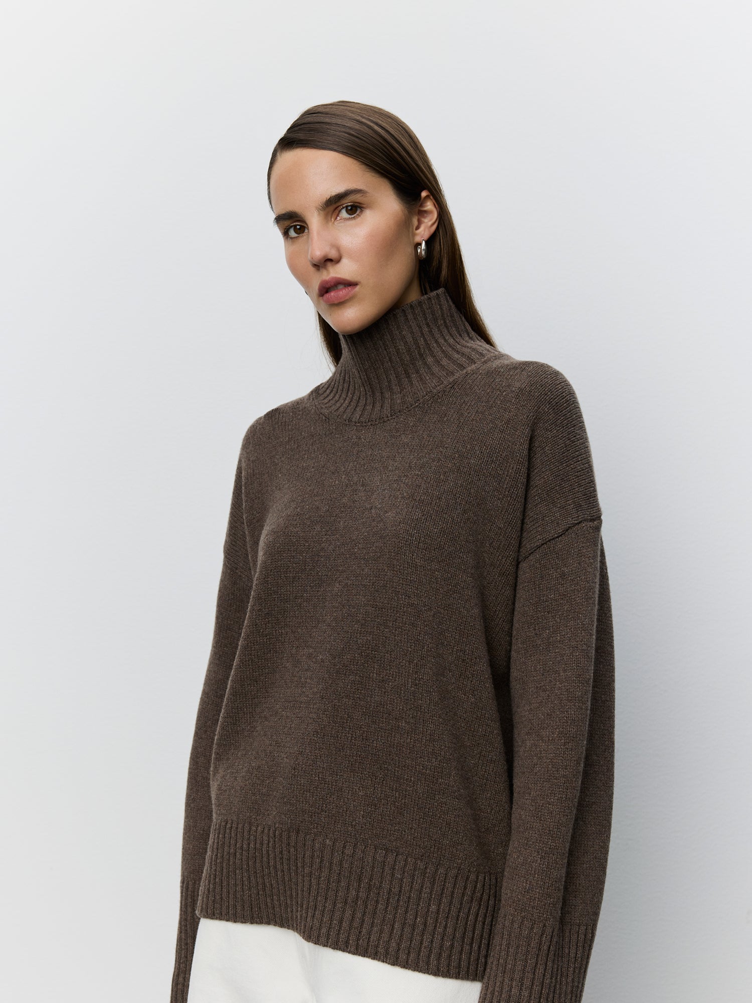 sofie-schnoor-women-bronwensw-strickpullover-braun-wolle image 5