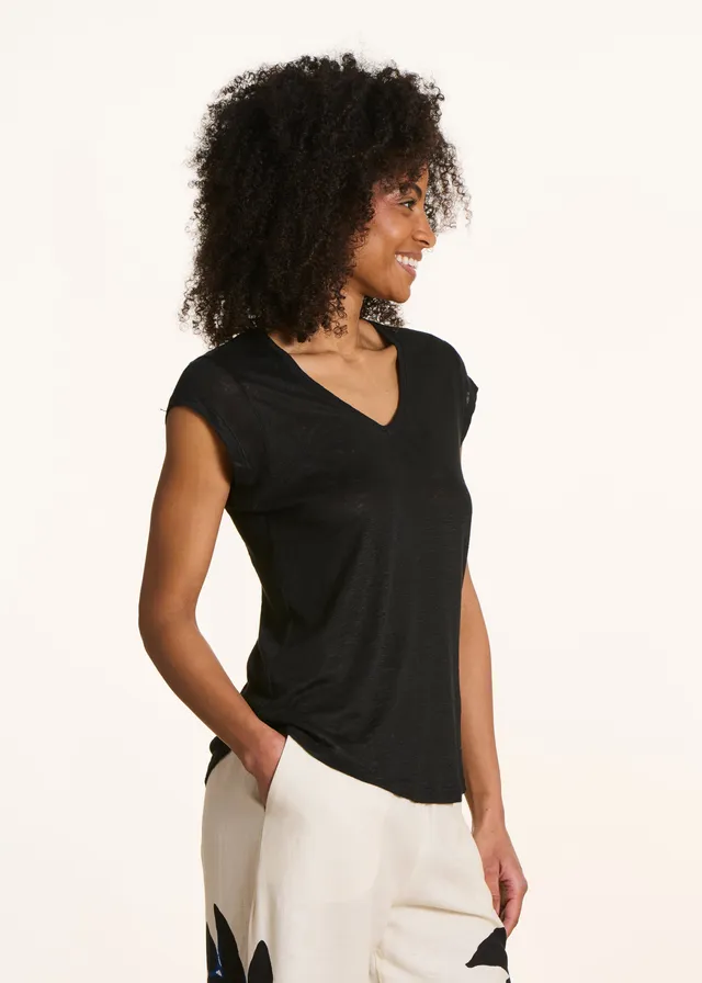 la-f-e-marabout-e-tops-davia-t-shirt-schwarz-leinen image 1