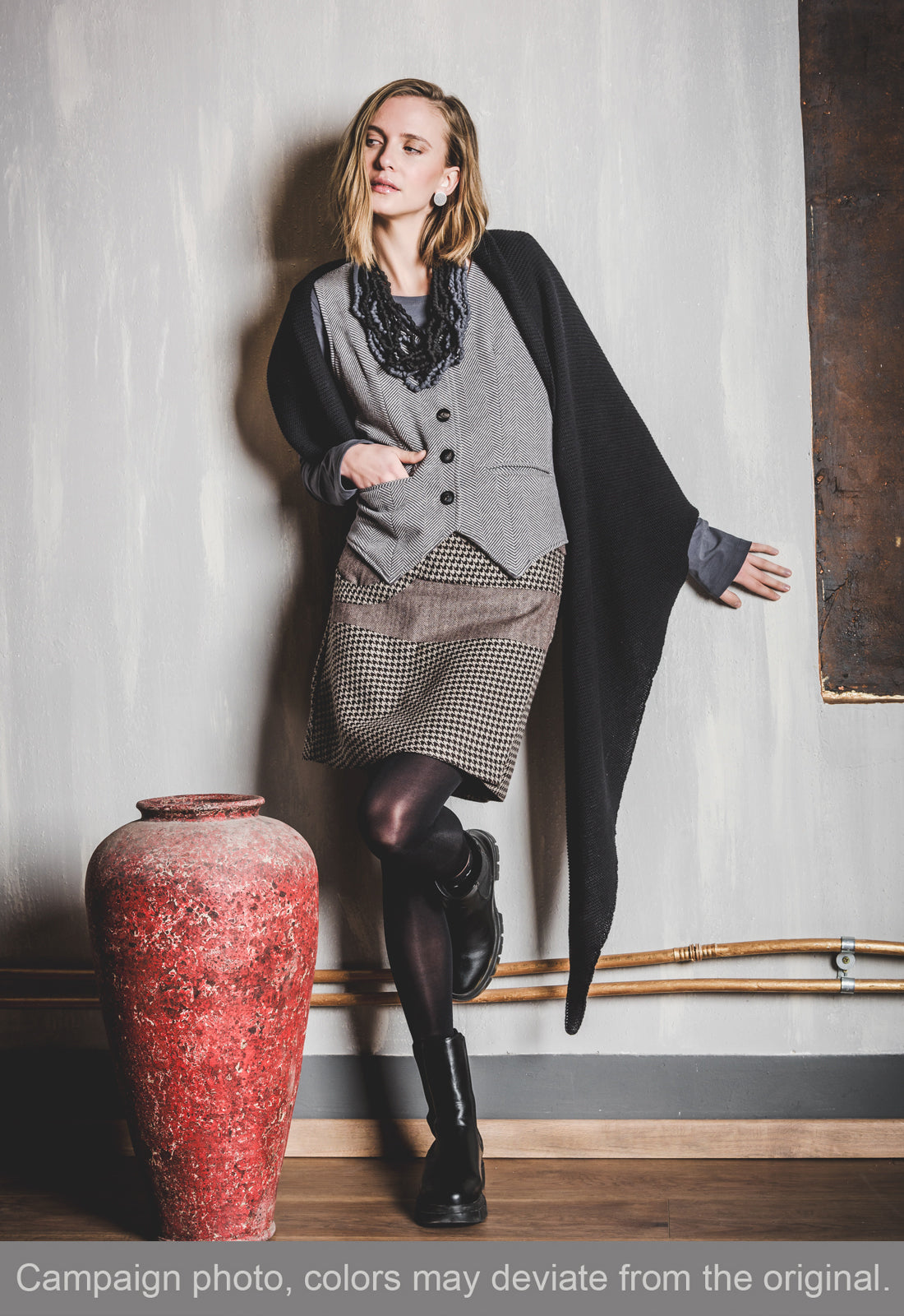 moshiki-sahera-dreieckstuch-bio-baumwolle-205cm-black image 2