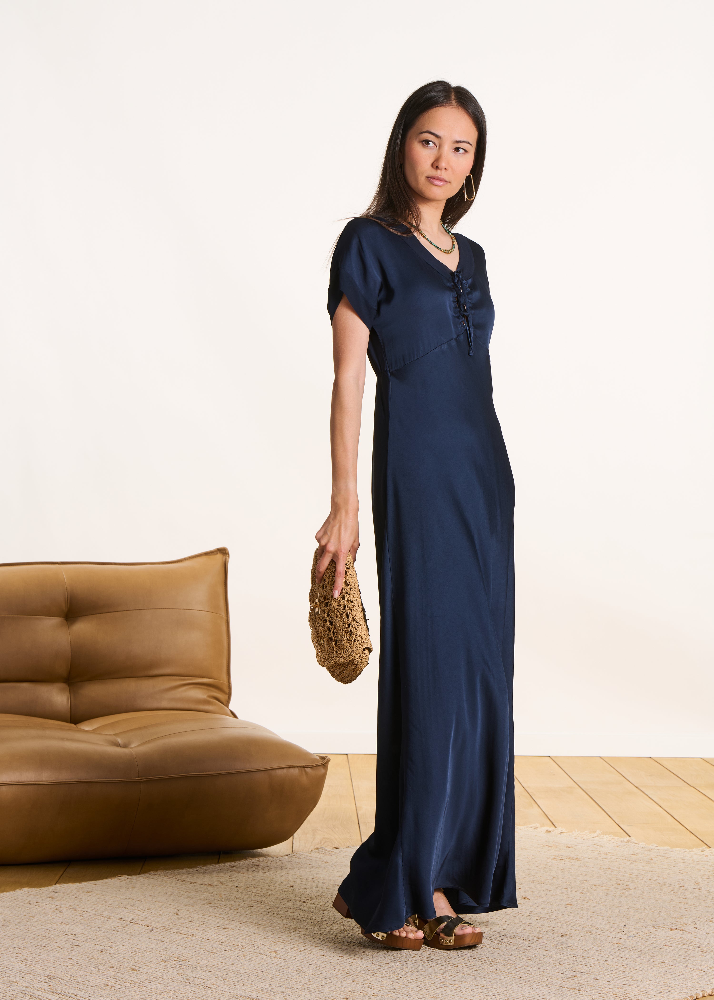 la-f-e-marabout-e-detali-kleid-satinkleid-dunkelblau-gr-38 image 2