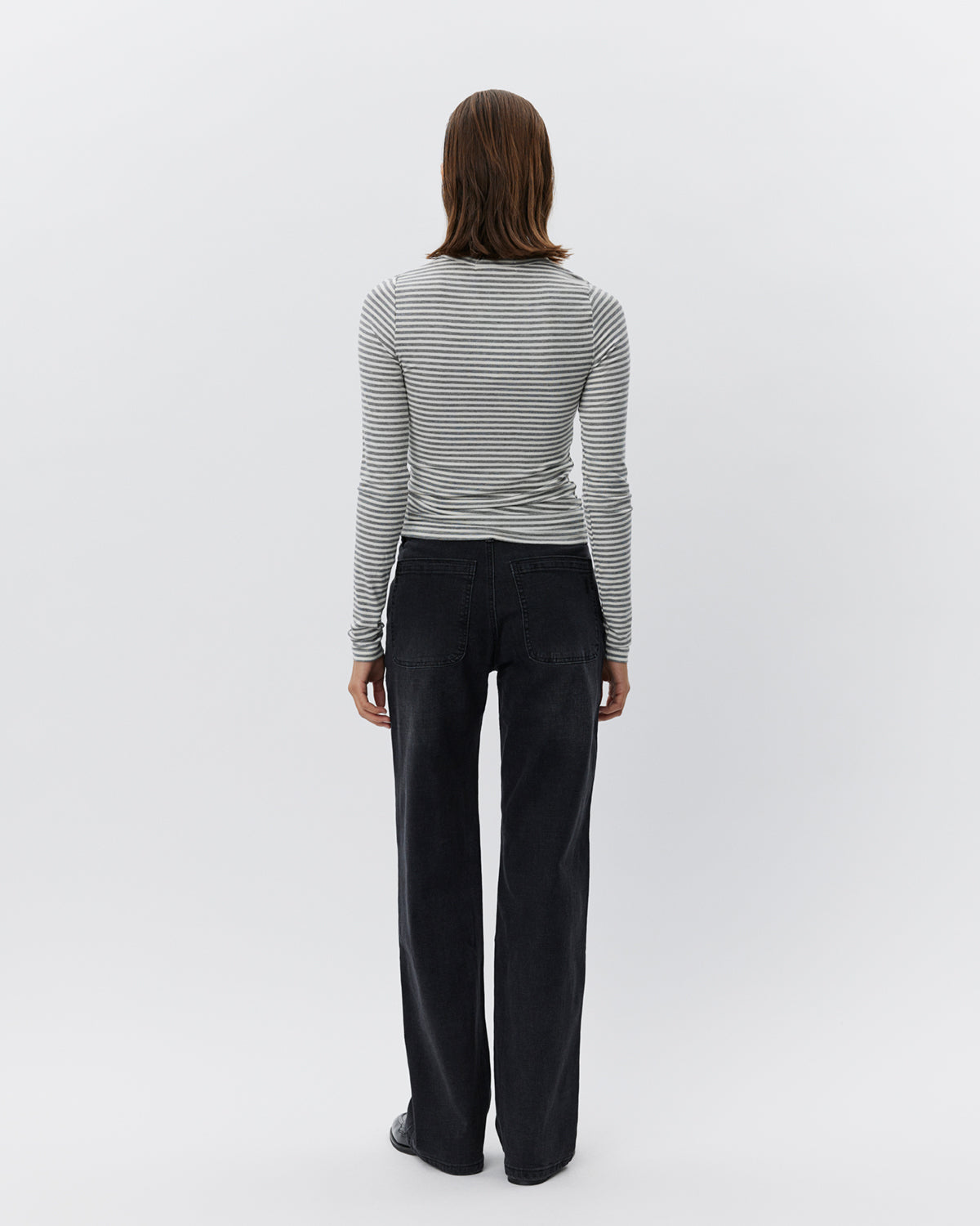 sofie-schnoor-women-luccasw-jeans-washed-black-regular image 5