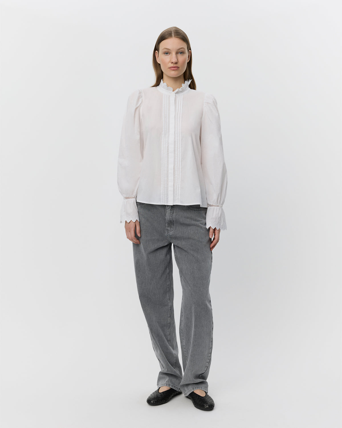 sofie-schnoor-women-cyntiasw-bluse-snow-white-baumwolle image 2
