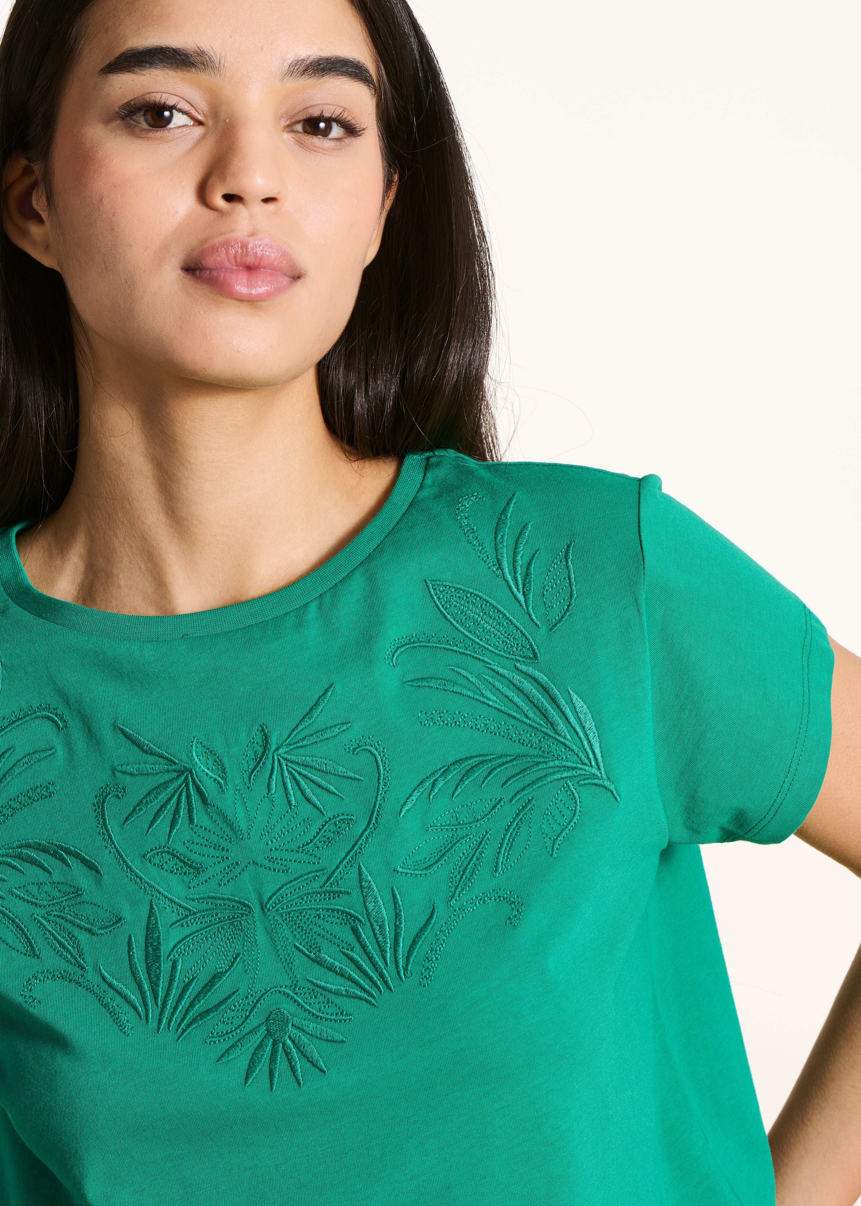 la-f-e-marabout-e-tops-t-shirts-fardo-oversize-t-shirt-bio-baumwolle-gr-n image 5