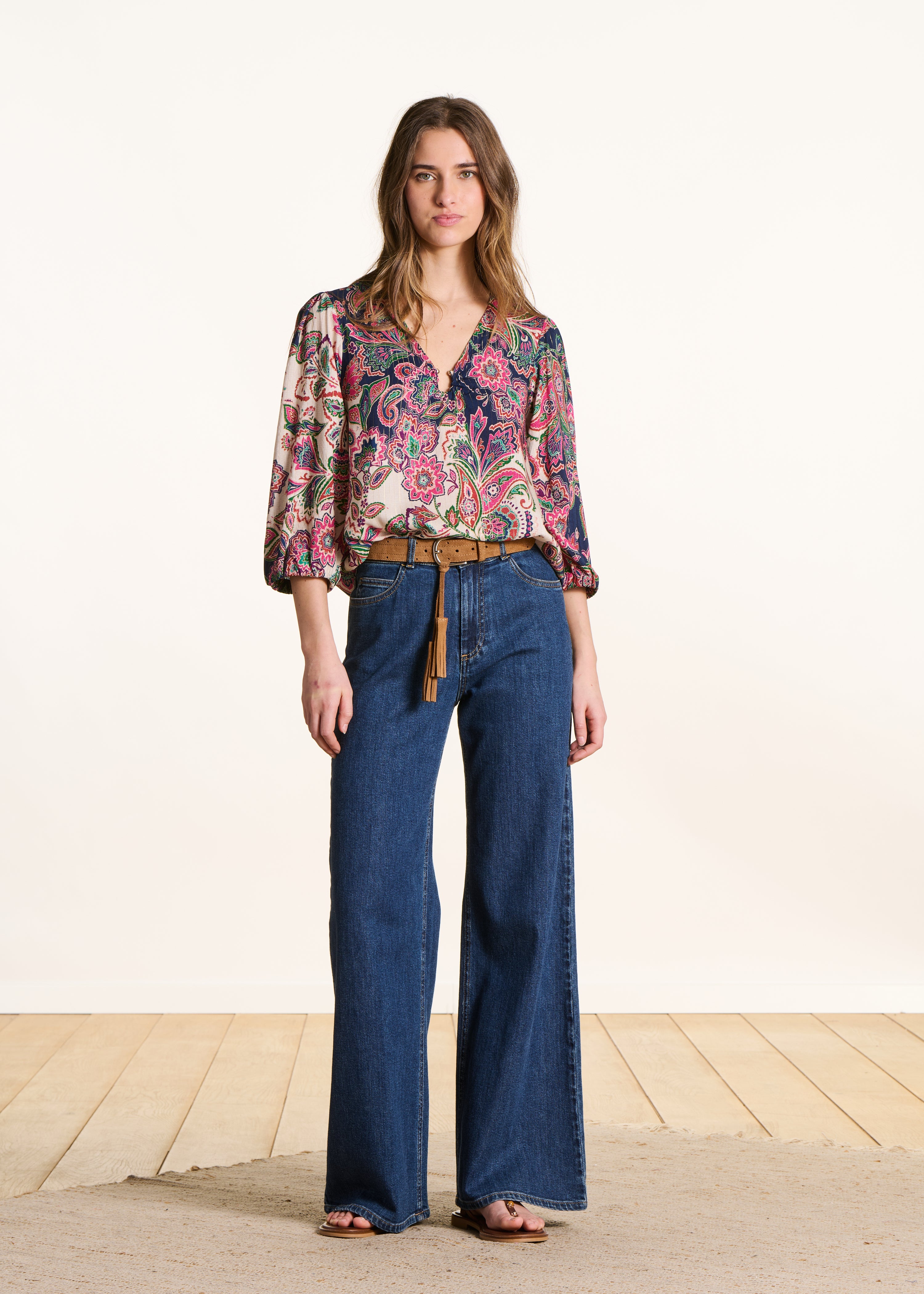 la-f-e-marabout-e-paisley-top-v-ausschnitt-rosa-blau-multicolor image 2