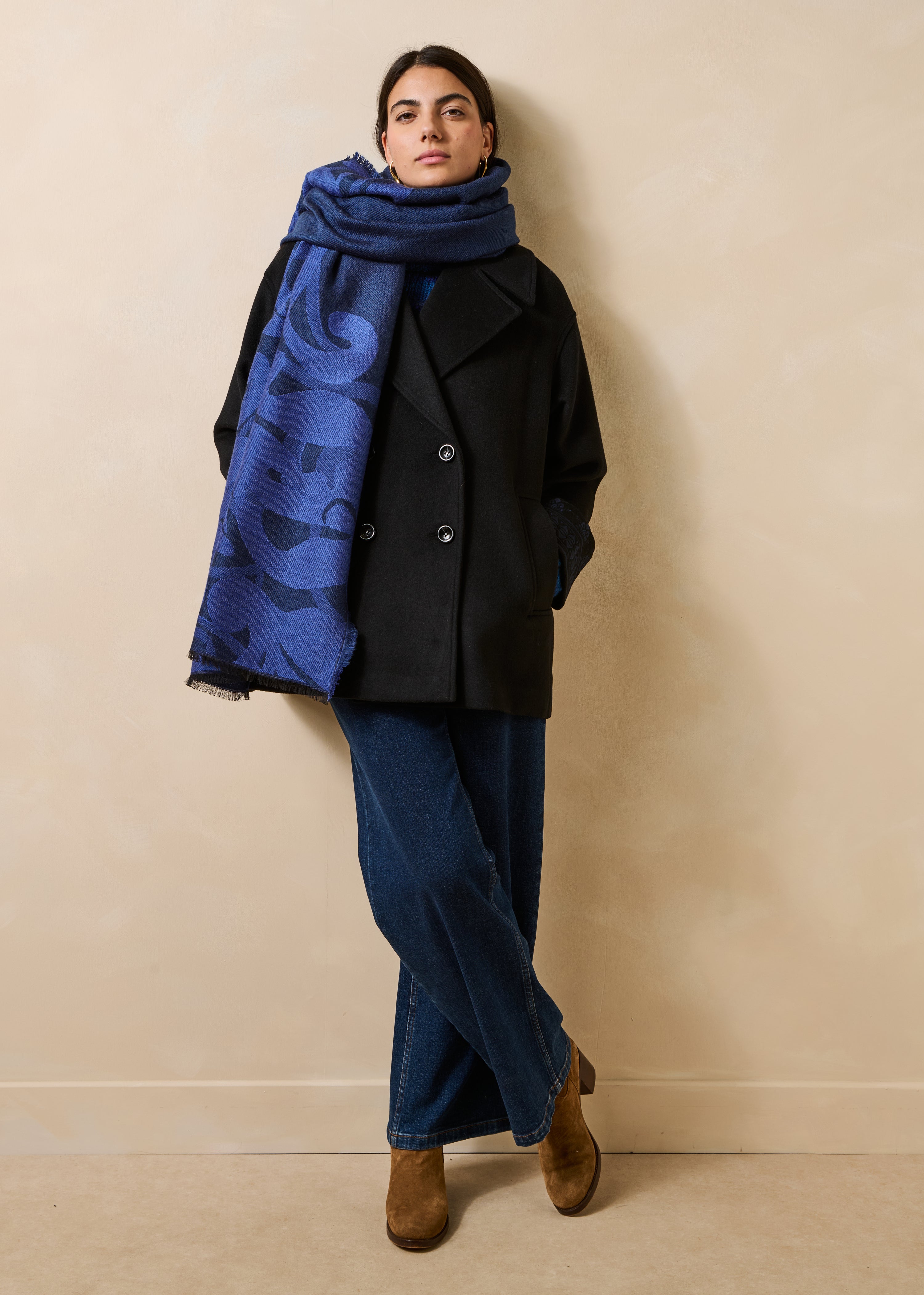 la-f-e-marabout-e-glurak-schal-blau-floral-baumwolle-wolle image 3