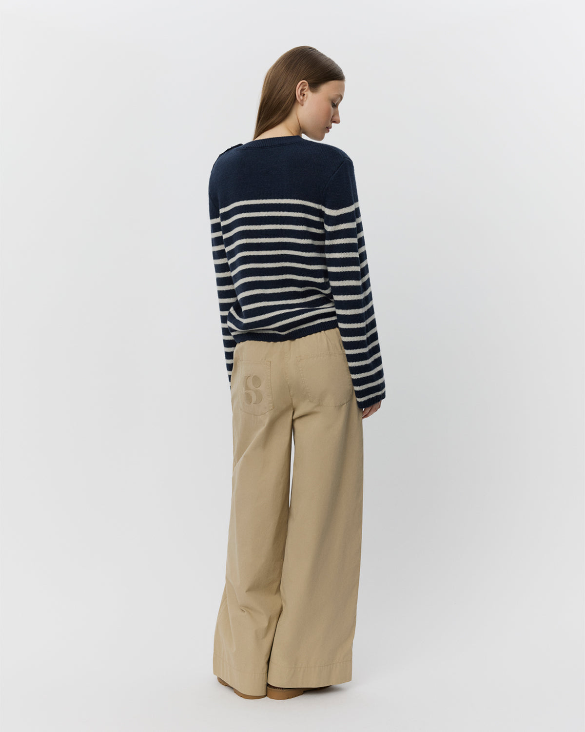 sofie-schnoor-tildasw-pullover-navy-gestreift-wolle image 4