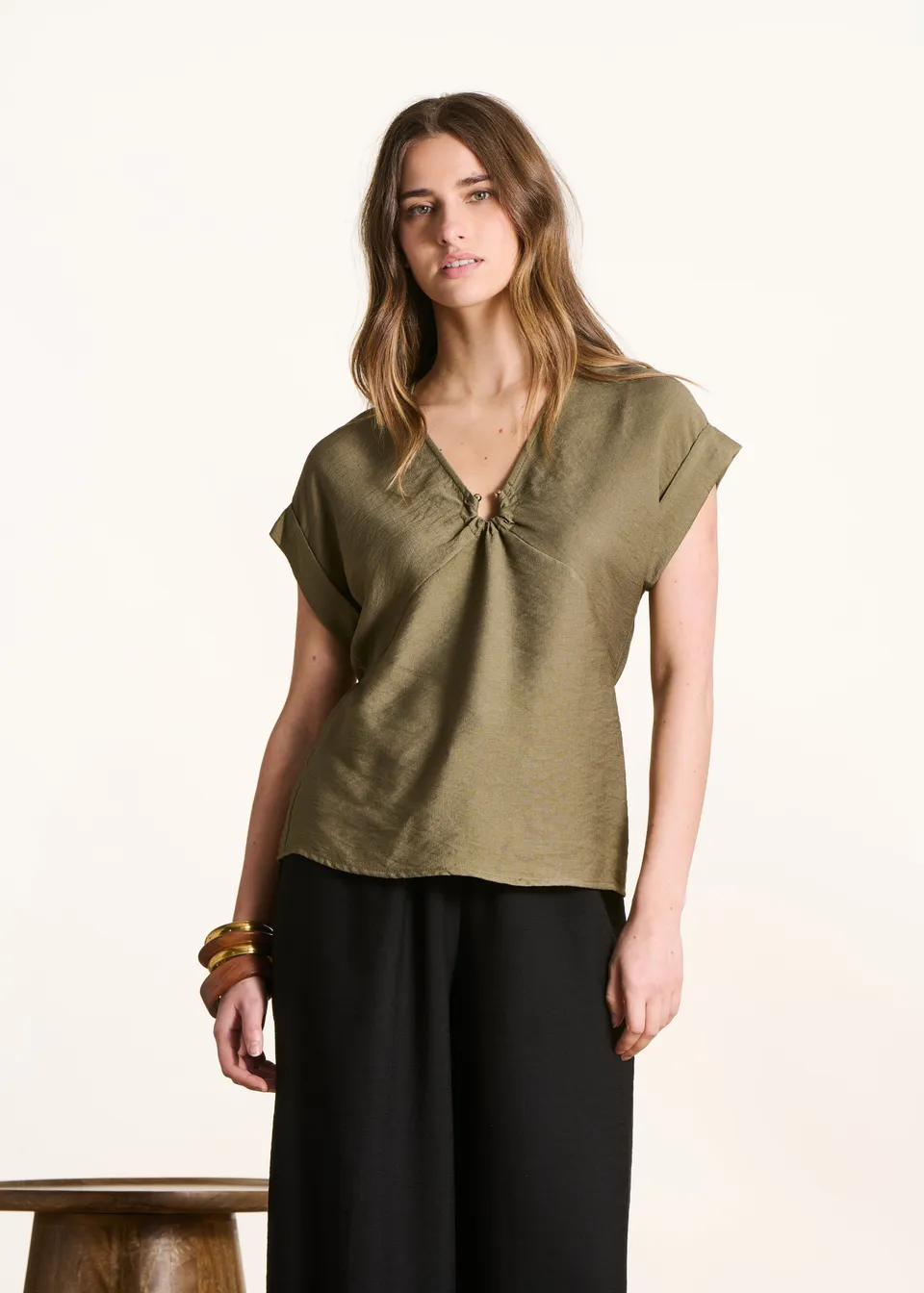 la-f-e-marabout-e-top-khaki-v-ausschnitt-viskose-34-46 image 1