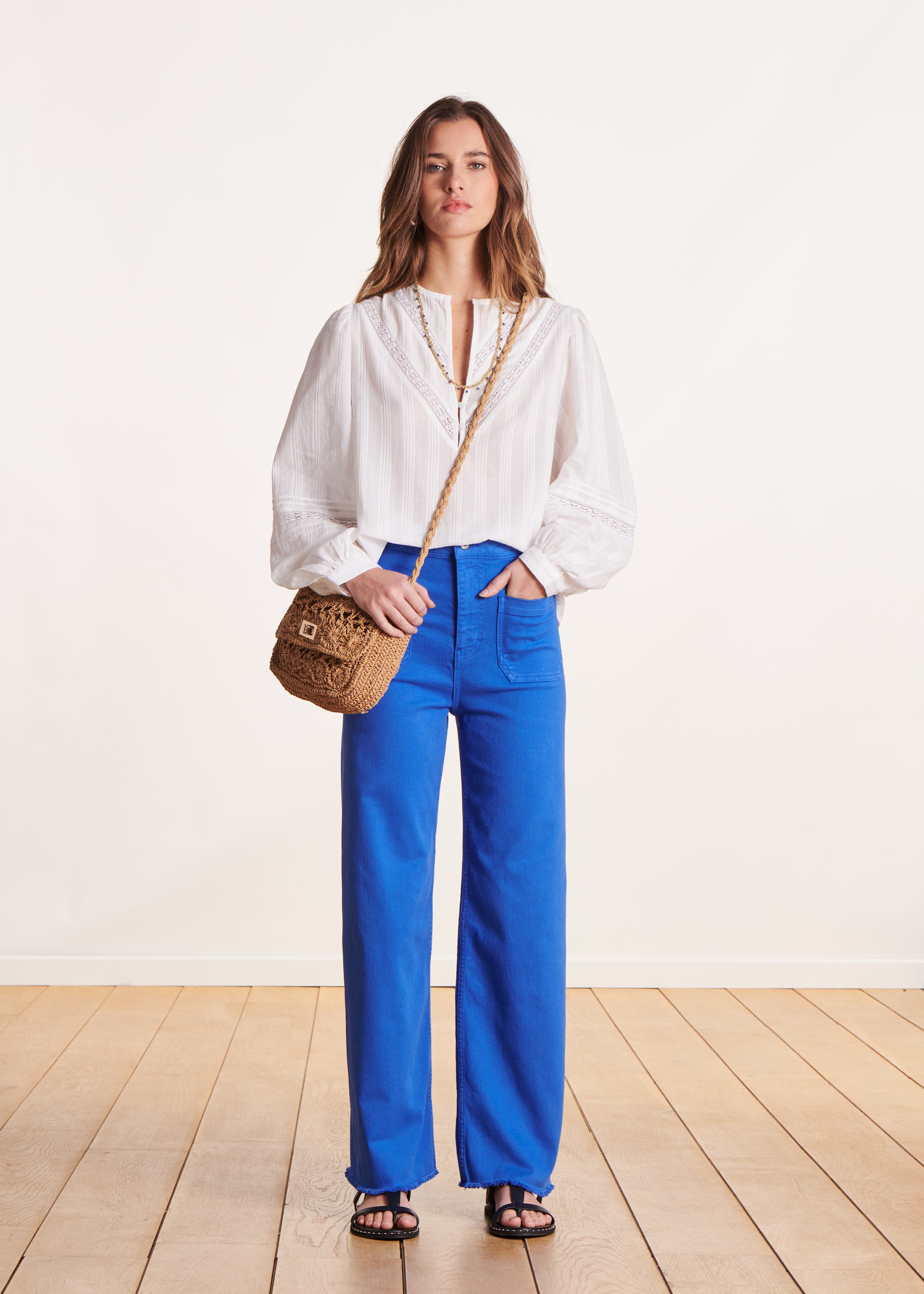 la-f-e-marabout-e-reno-flare-jeans-blau-bio-baumwolle image 1