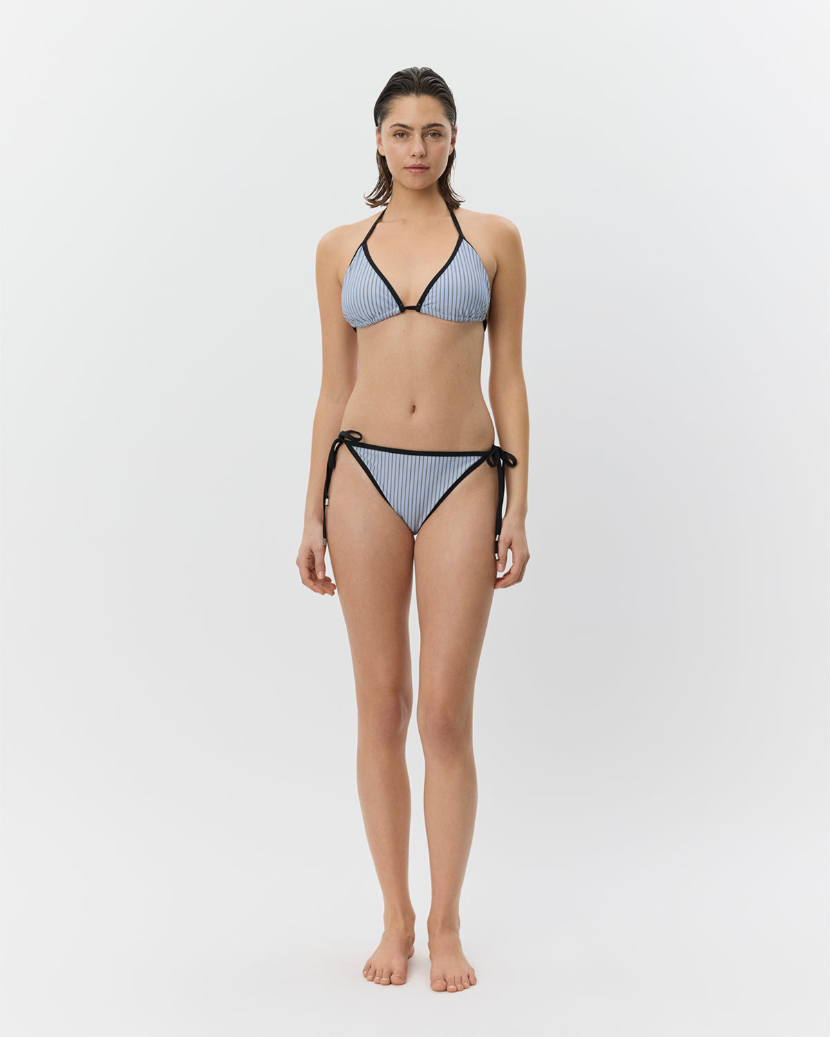 sofie-schnoor-women-sikky-triangle-bikini-hellblau-streifen image 2