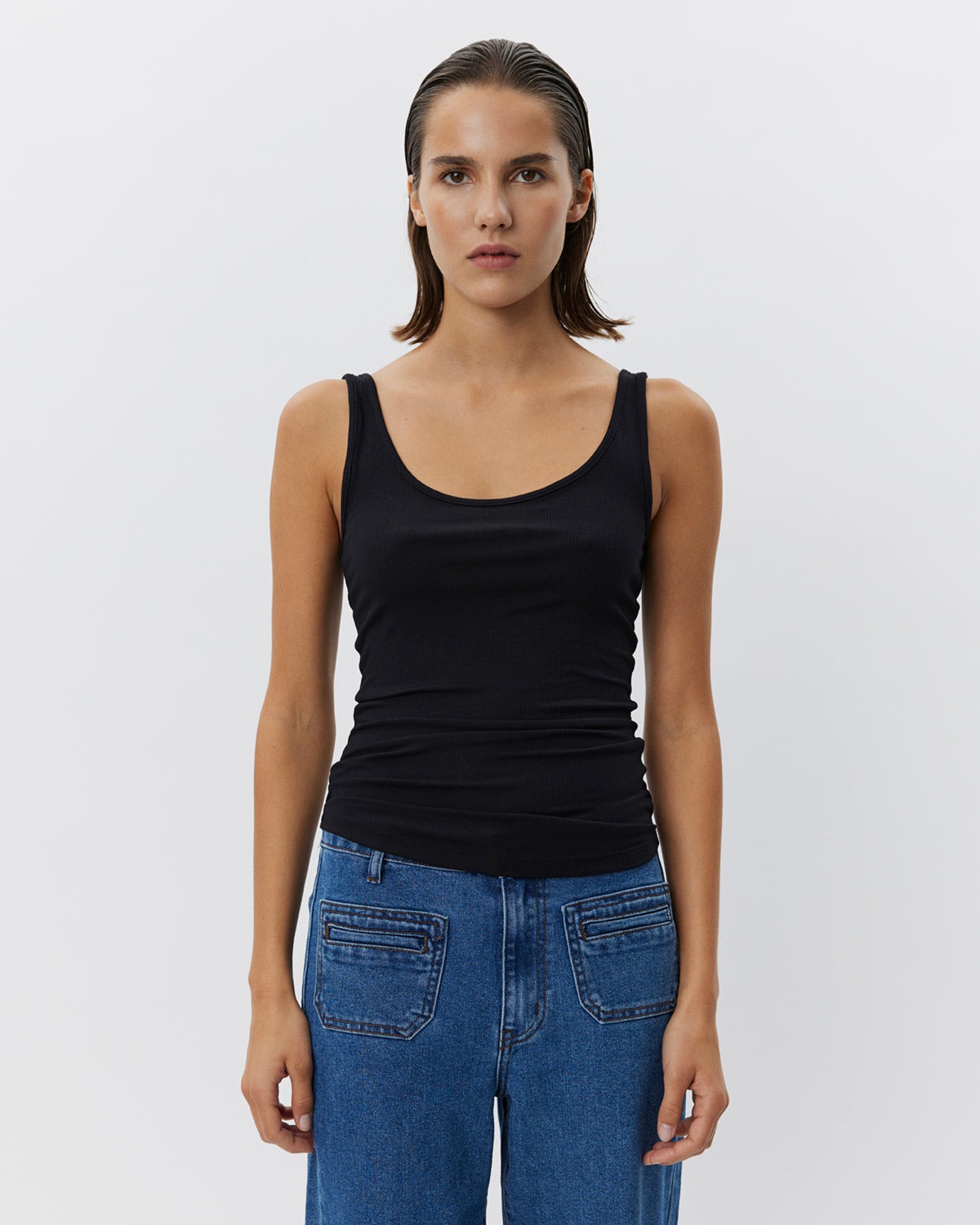 sofie-schnoor-women-dizasw-top-schwarz-slimfit-viskose image 2