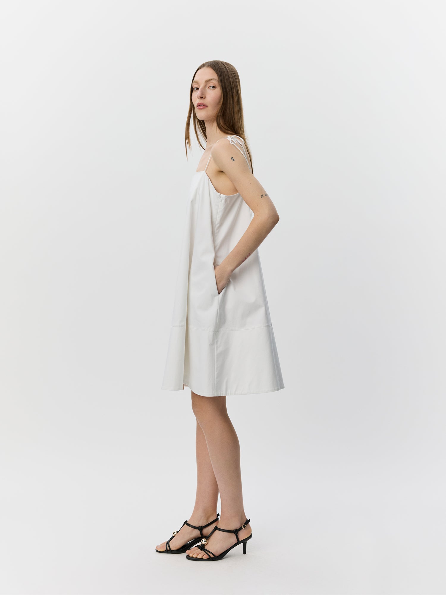 sofie-schnoor-women-anayasw-mini-kleid-off-white-baumwolle image 3