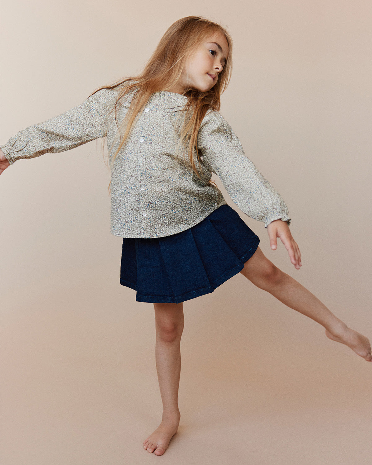 sofie-schnoor-kids-numask-rock-denim-dunkelblau-falten image 3