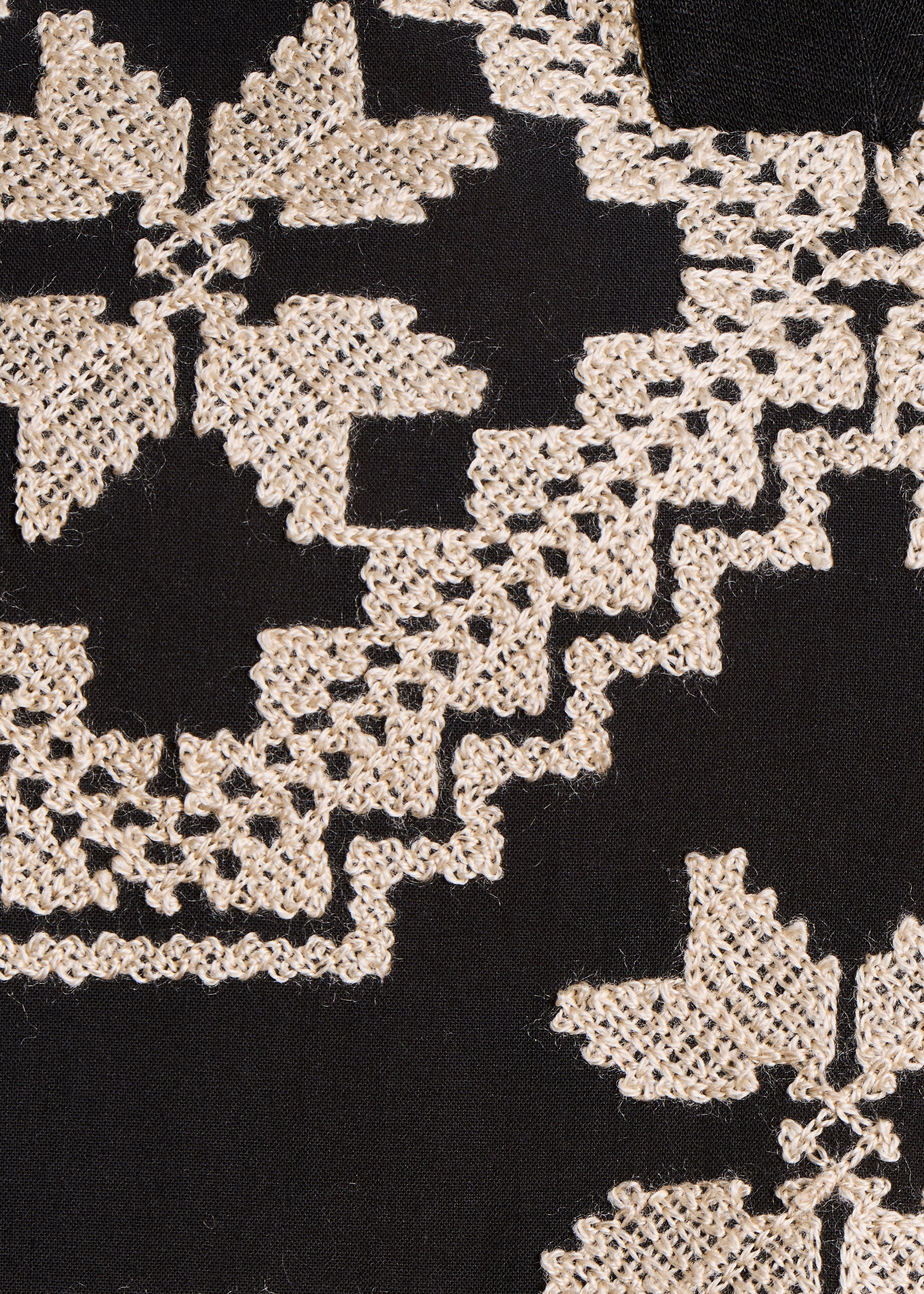 la-f-e-marabout-e-friani-t-shirt-oversize-schwarz-ecru image 4