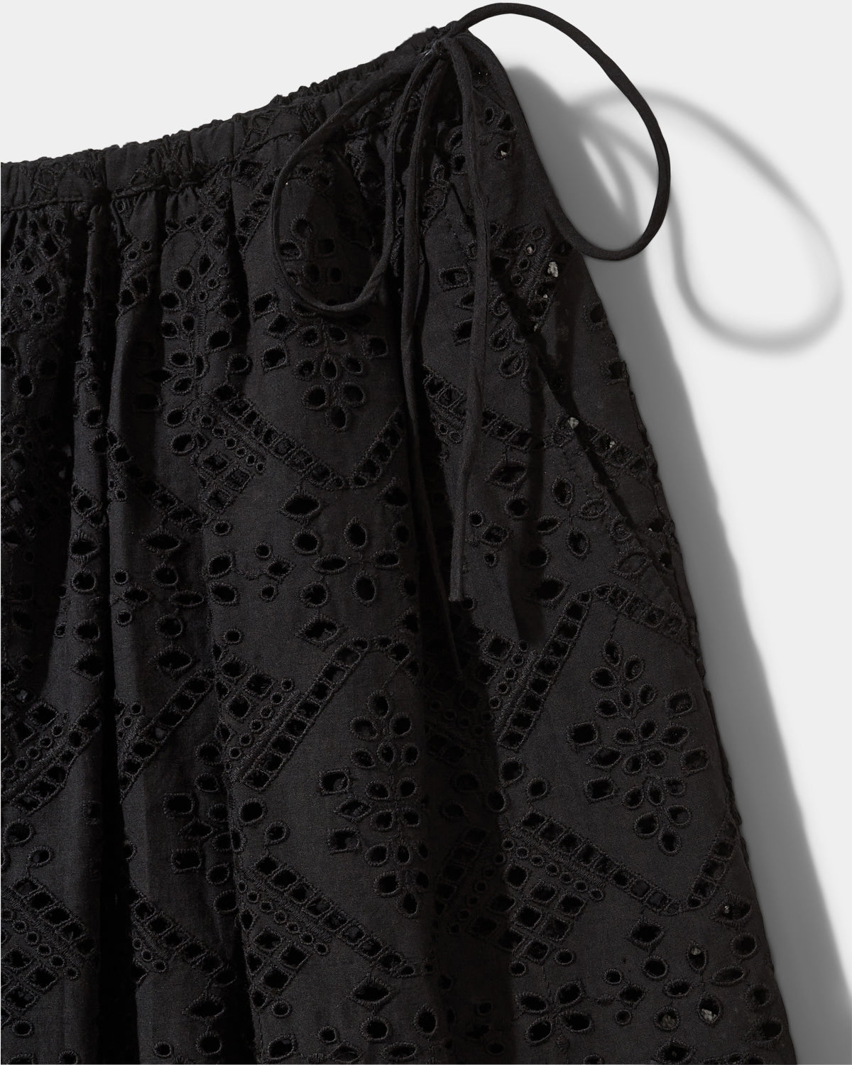 sofie-schnoor-women-rock-schwarz-broderie-baumwolle image 4