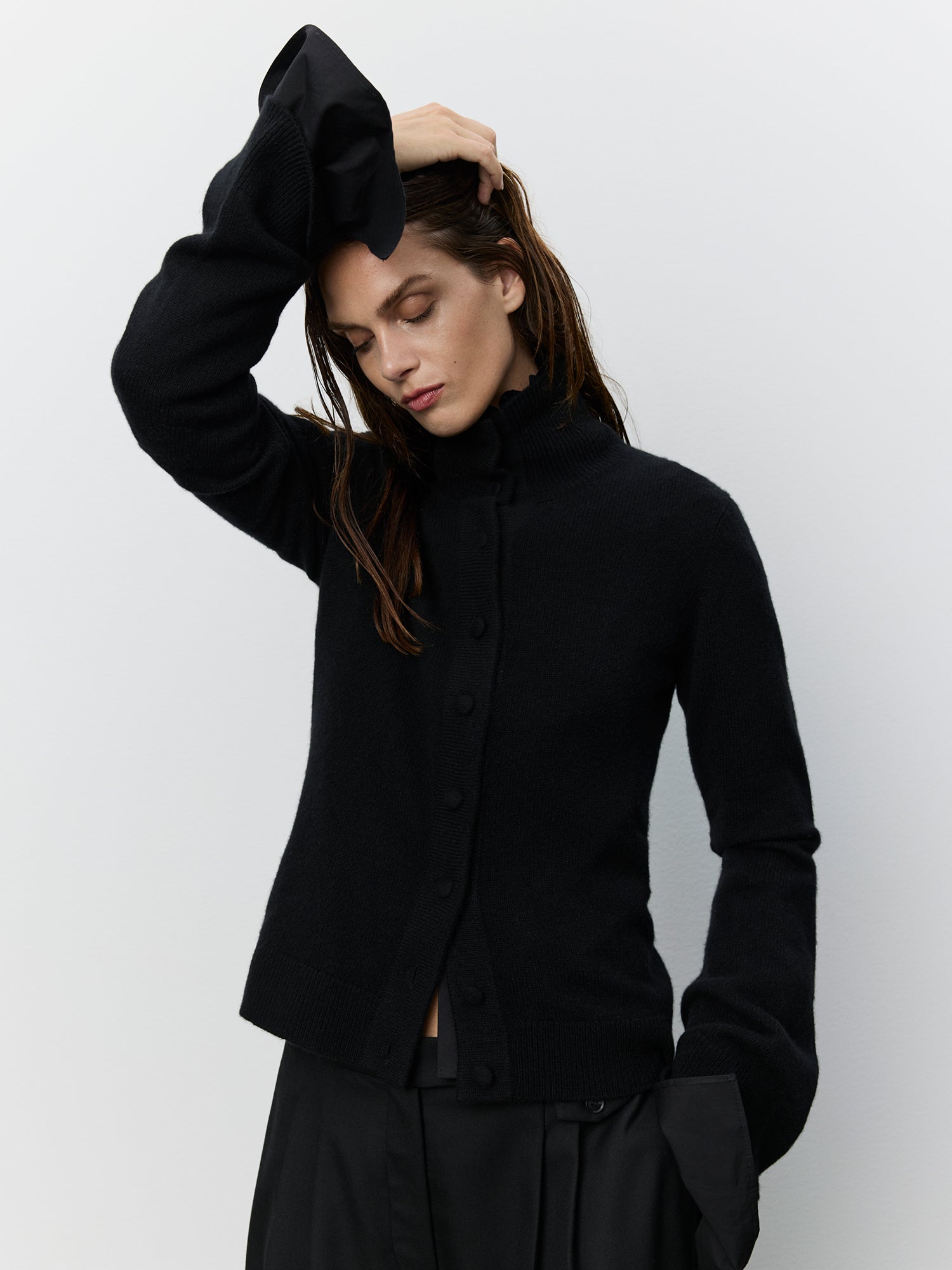 sofie-schnoor-women-mariasw-icon-020-cardigan-cashmere-schwarz image 5