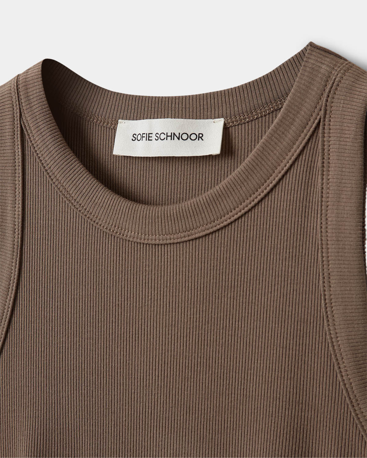 sofie-schnoor-sport-jordynspo-top-deer-viskose-ripp image 8