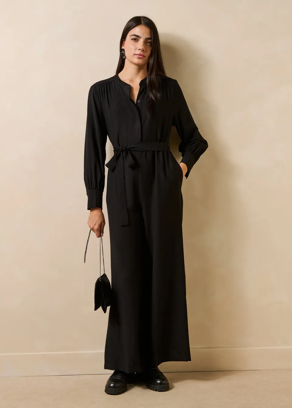 la-f-e-marabout-e-gufi-overall-schwarz-jumpsuit-lang image 1