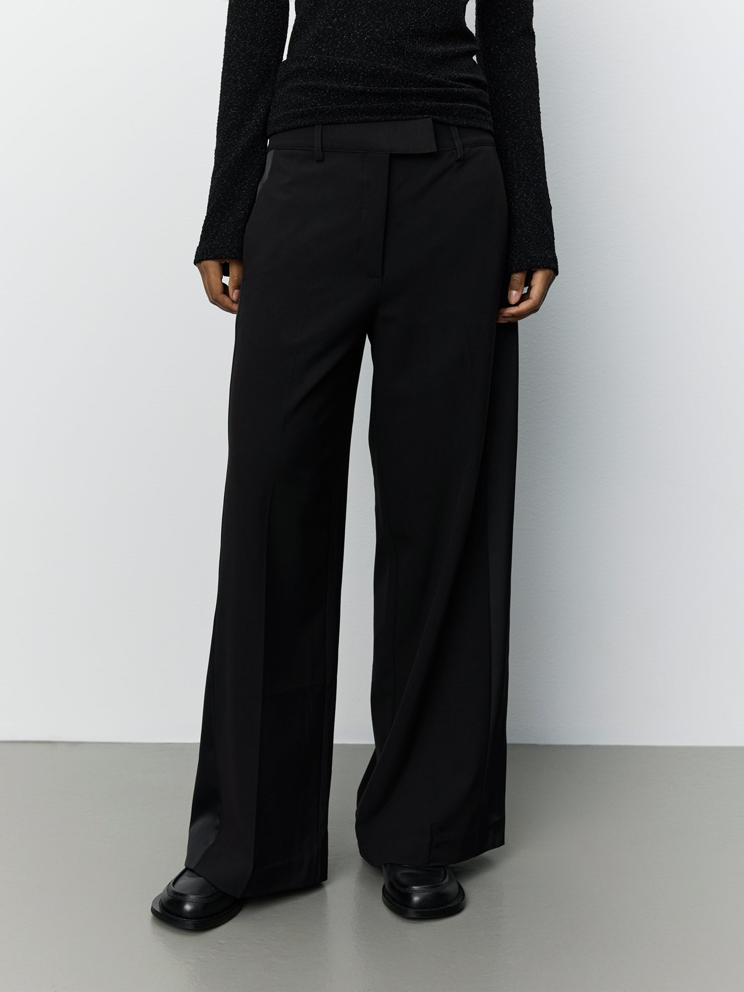 sofie-schnoor-women-alikasw-anzughose-schwarz-satin image 5