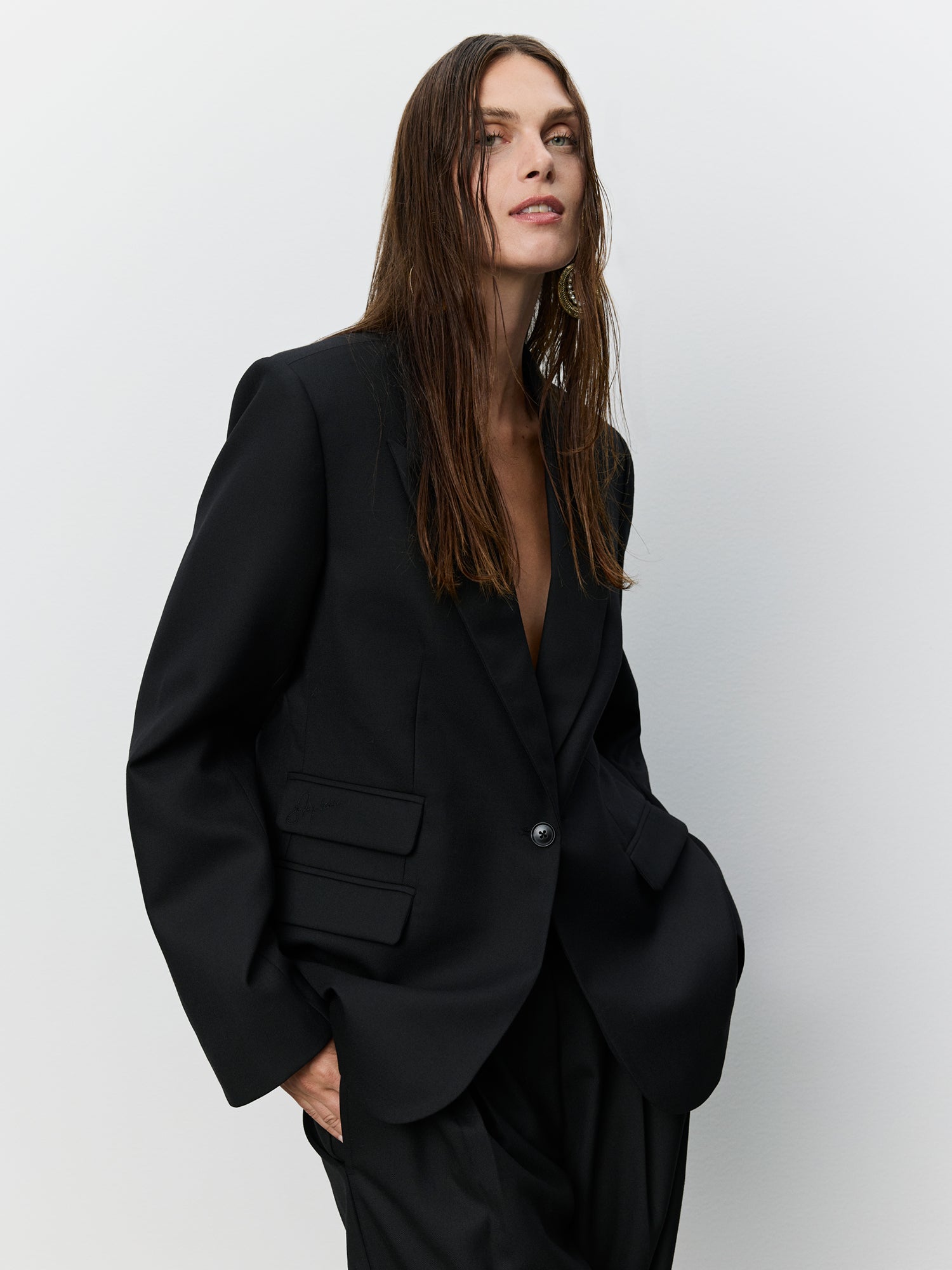 sofie-schnoor-icon-sonnasw-boxy-blazer-schwarz-wolle image 5
