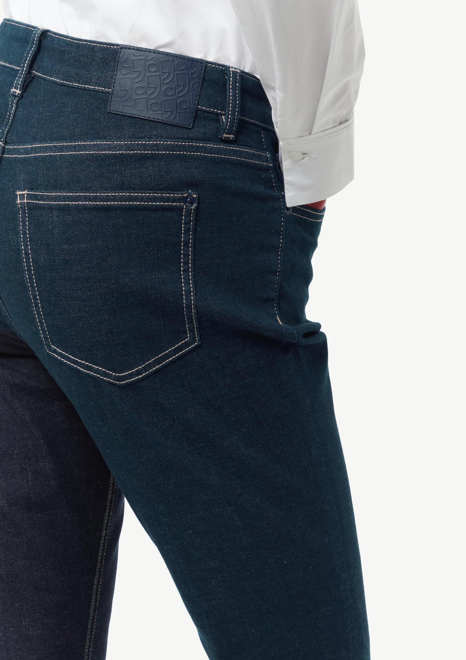 comma-2154809-jeans-gr-e-42-navy-b-gelfalte image 3