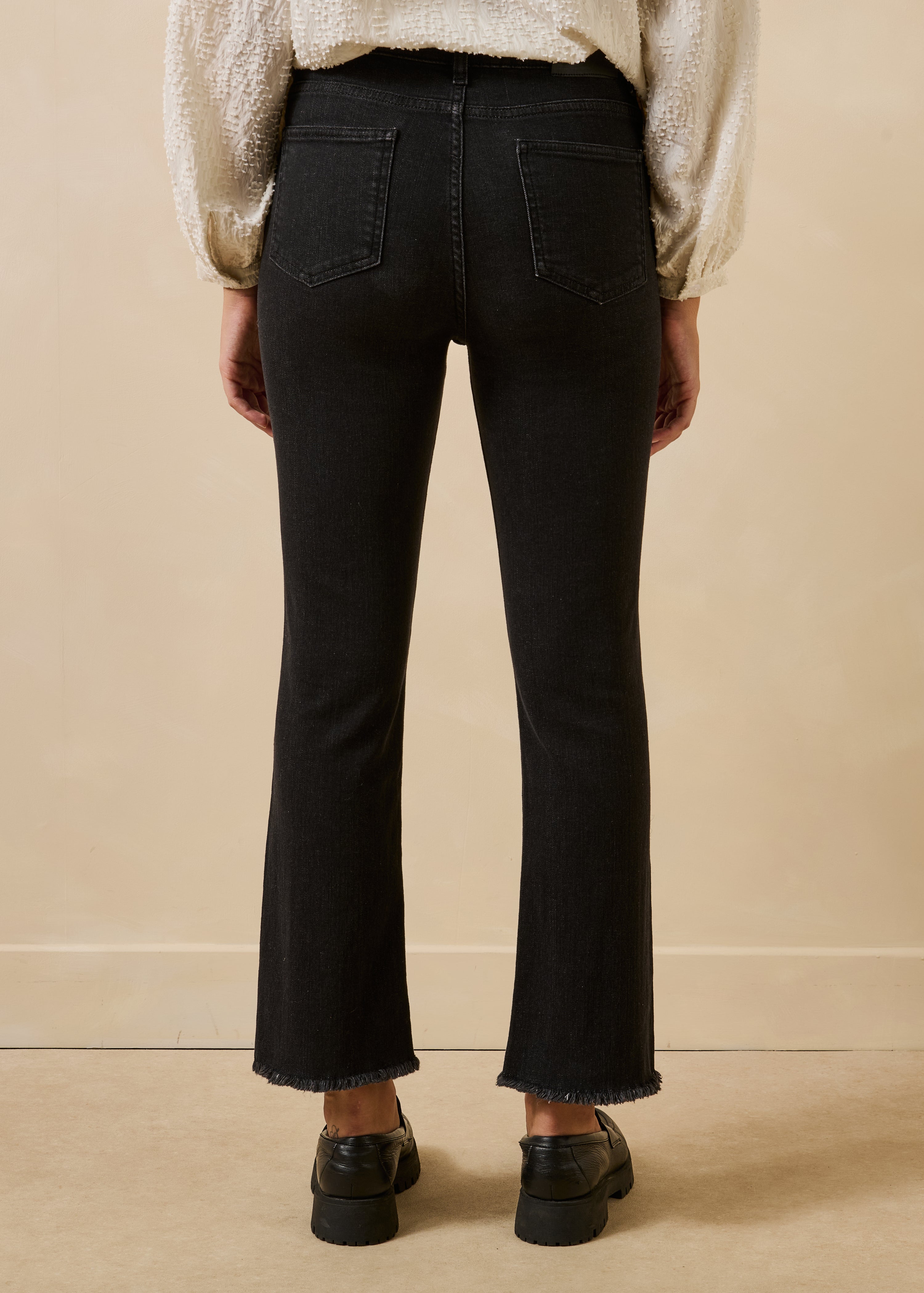 la-f-e-marabout-e-jeans-schwarz-smiky-7-8-bio-baumwolle image 3