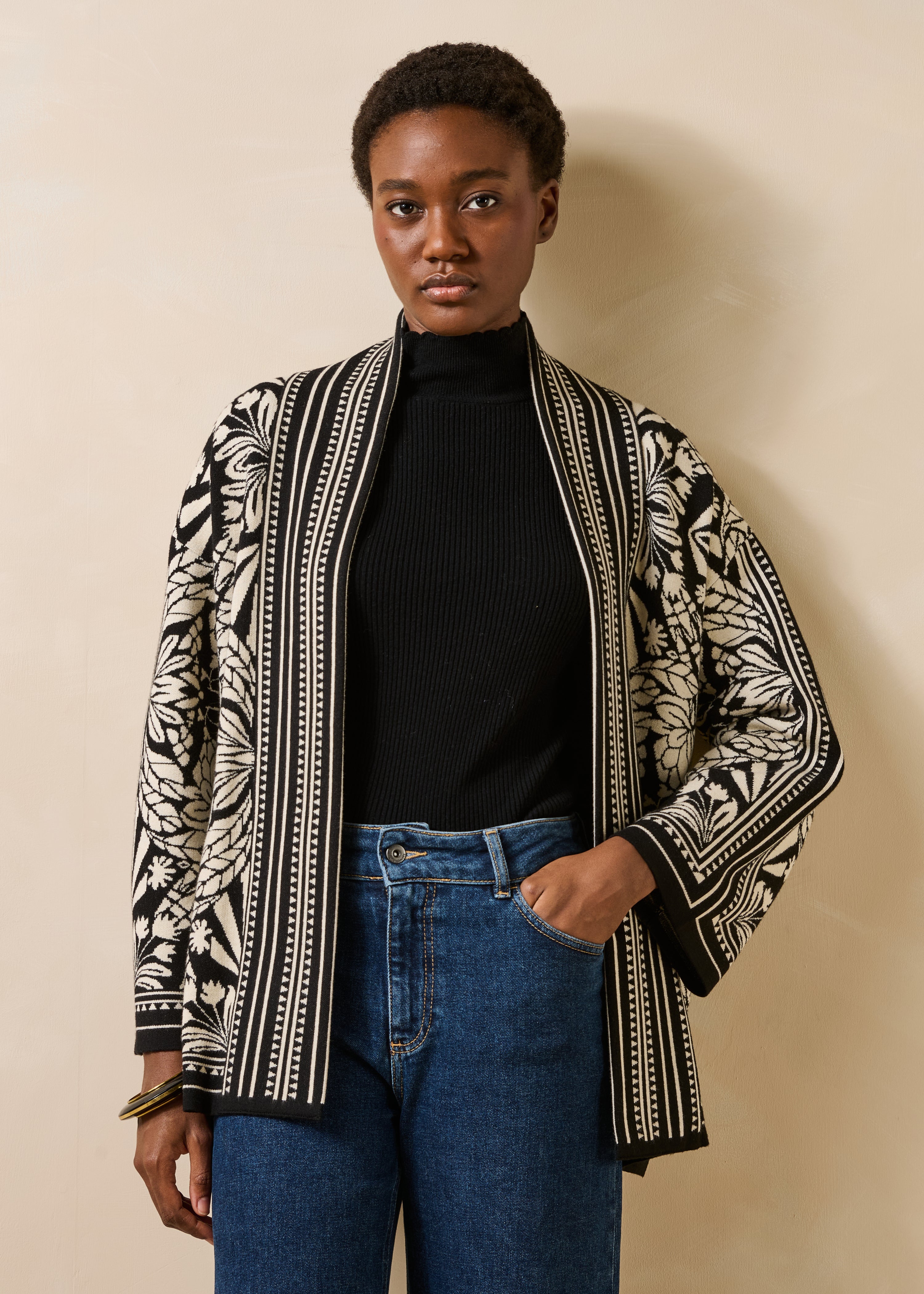 la-f-e-marabout-e-golden-strickweste-schwarz-wei image 1