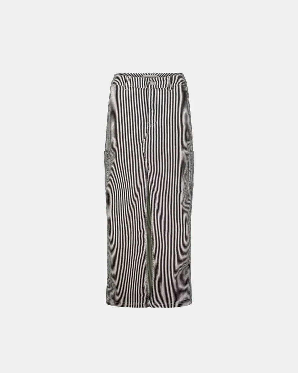 sofie-schnoor-alayasw-maxirock-schwarz-s-schlitz image 1