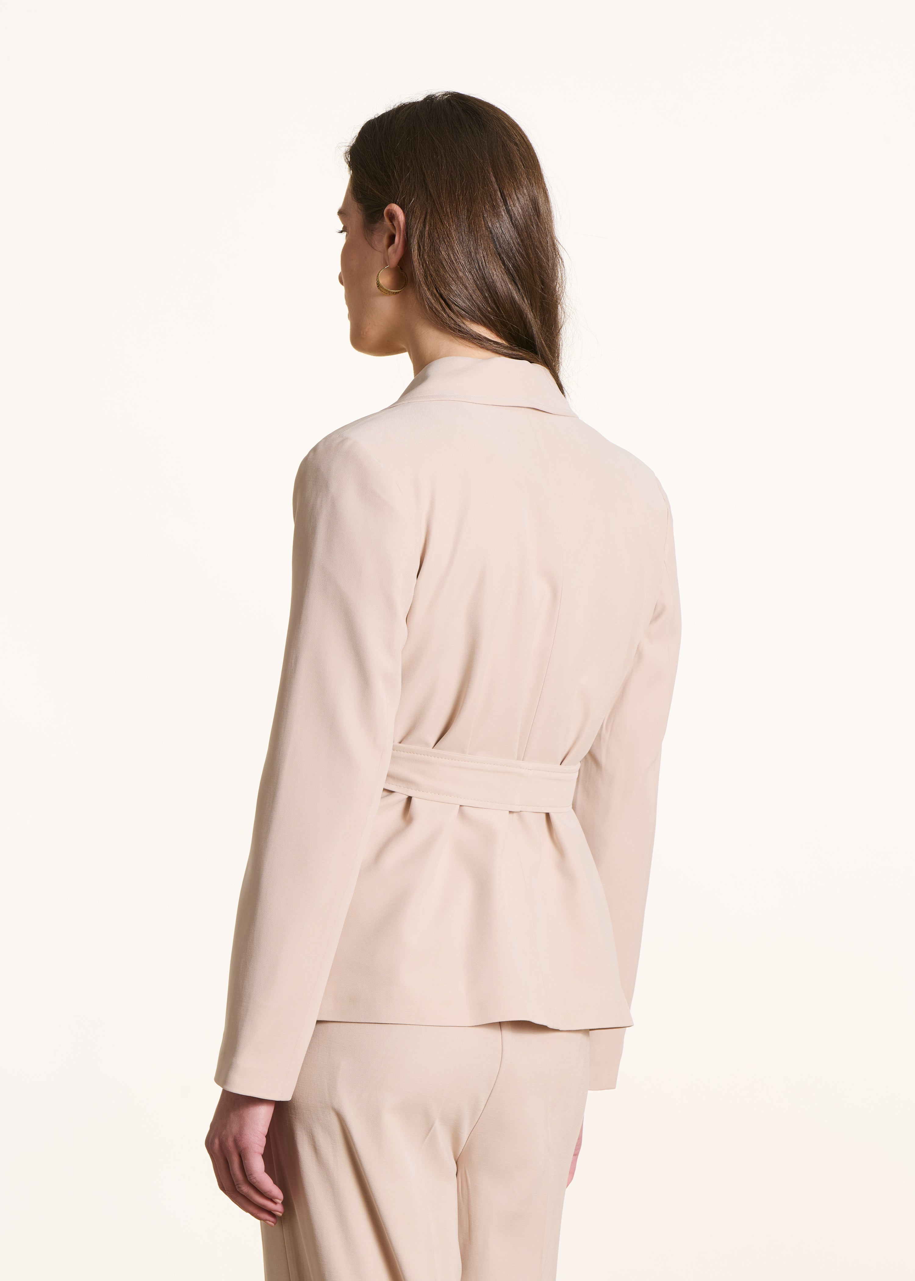 la-f-e-marabout-e-vestes-blazer-beige-g-rtel-oversize image 3