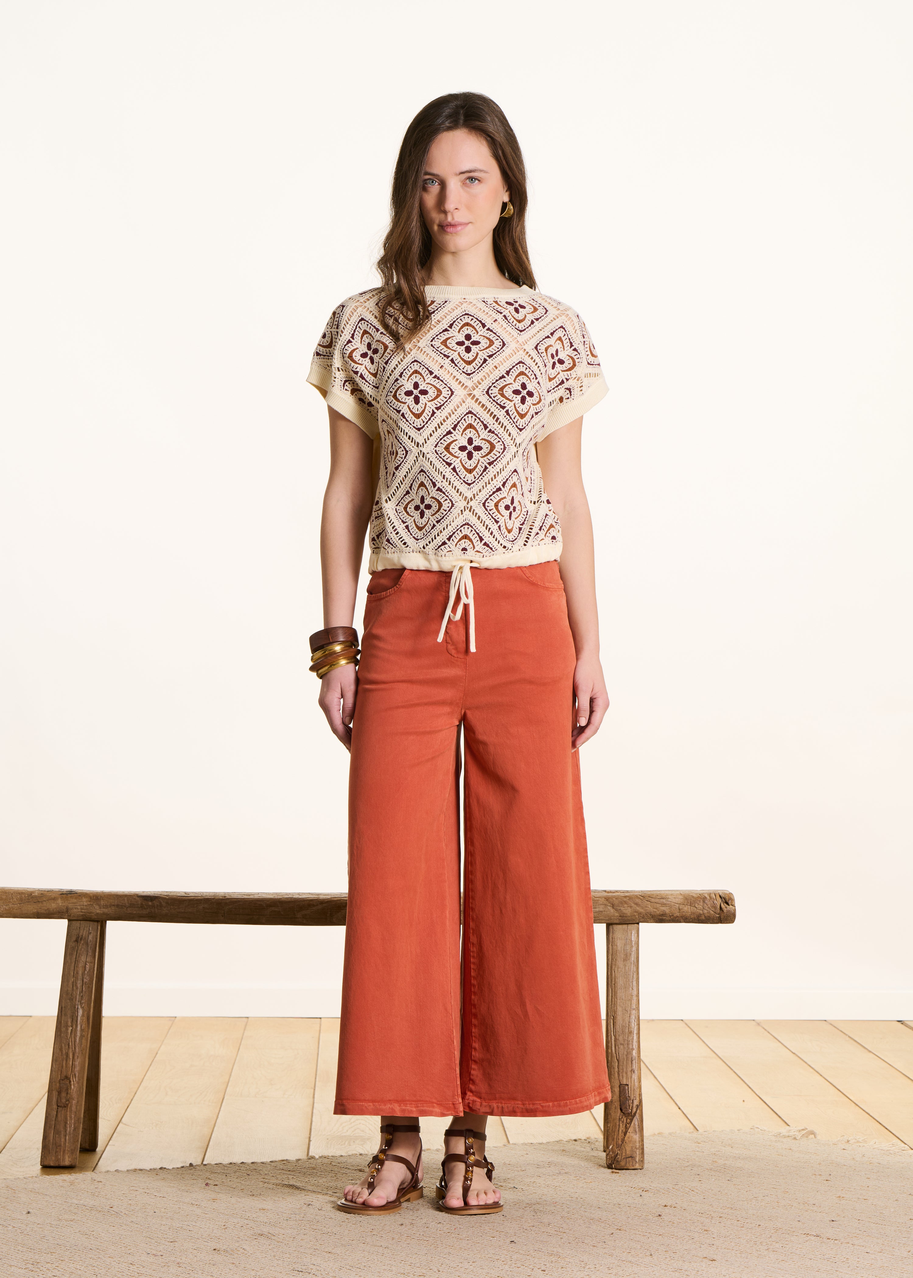 la-f-e-marabout-e-fujia-h-kelpullover-ecru-braun-kurzarm image 3