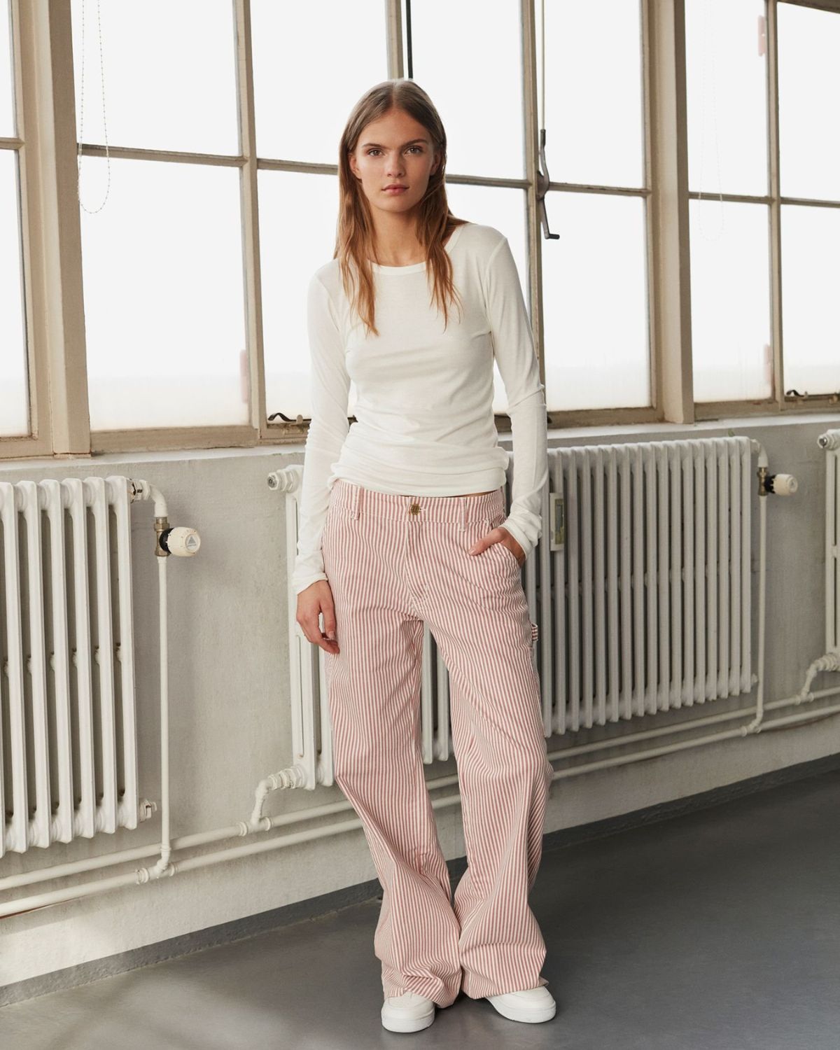 sofie-schnoor-women-gittesw-hose-rot-gestreift-stretch image 2