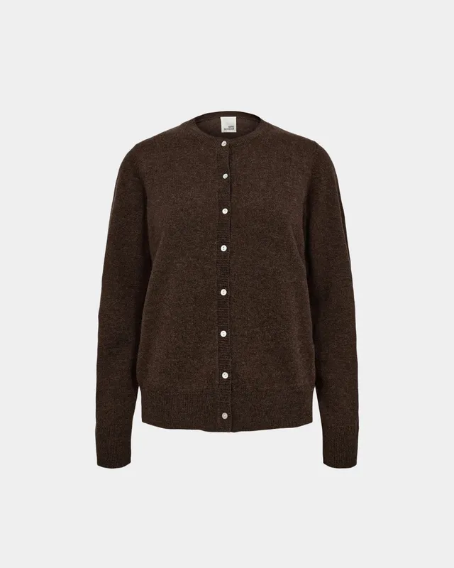 sofie-schnoor-cissesw-cardigan-strickjacke-braun-wolle image 1